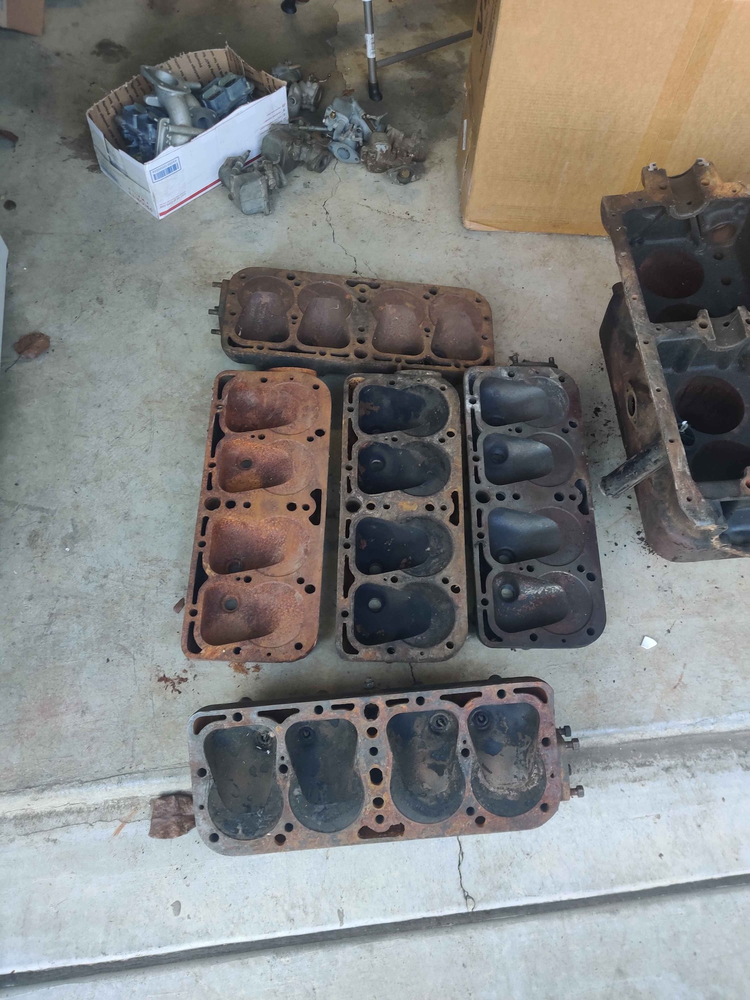 Dual intake Ford Model A with carbs. Ford Model B head. Ford Model A ...