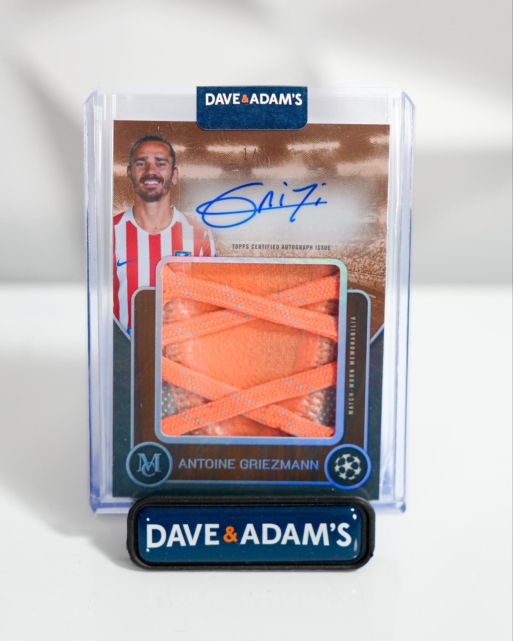 JUST PULLED: Antoine Griezmann 1/1 autograph with a match-worn