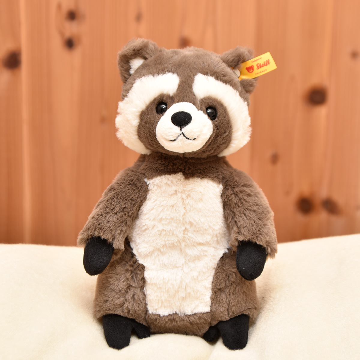 シュタイフ アライグマのペドロくん✨ ふわふわの大きな尻尾とキラキラ