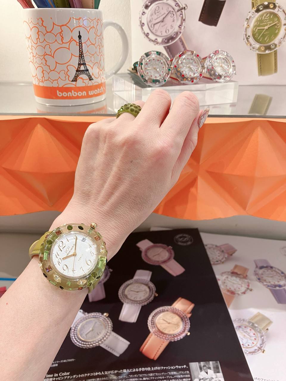bonbonwatch (@bonbonwatch) • Facebook