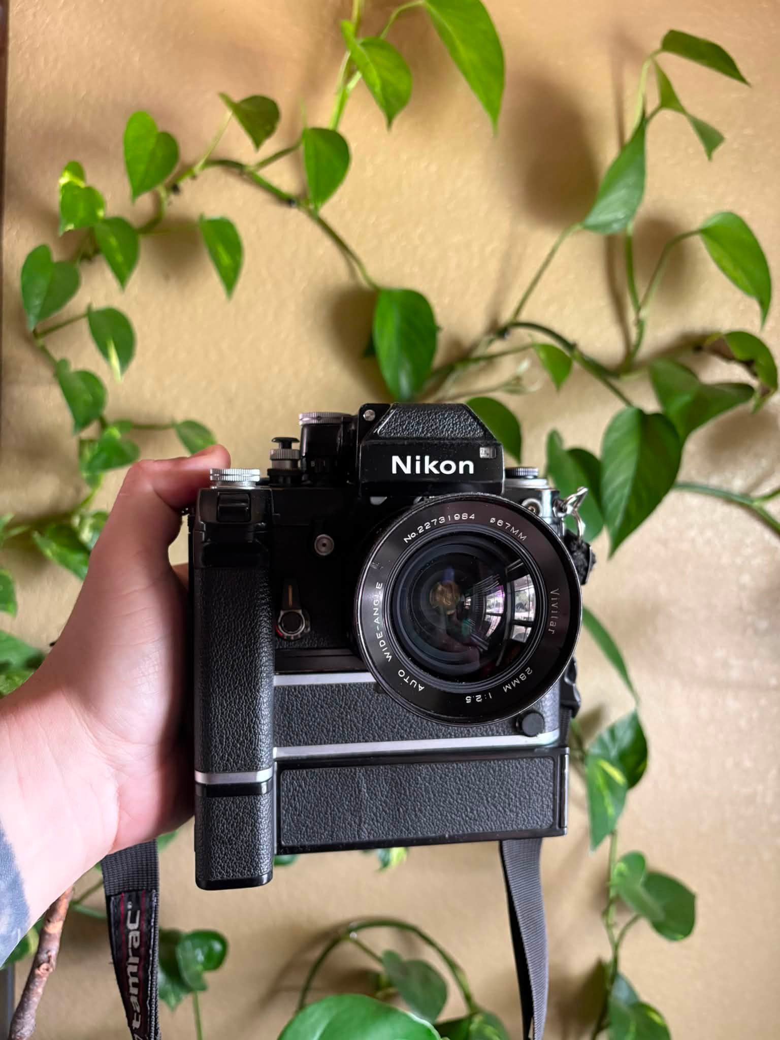 Nikon F2 to Polaroid camera conversion