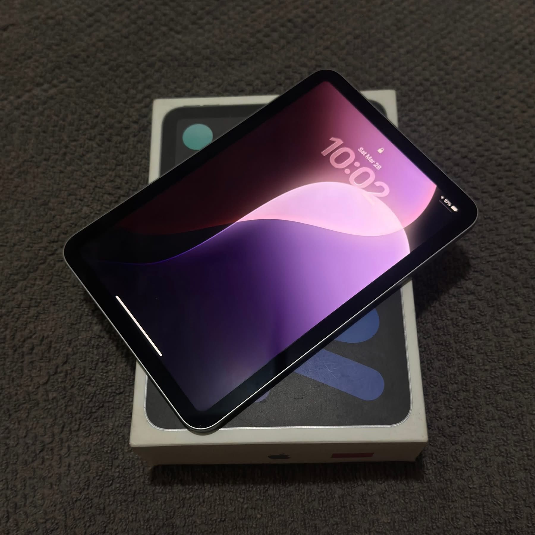 ?iPad mini (A17 Pro) Wi-Fi Details: -128gb -Ios 26 -Under 