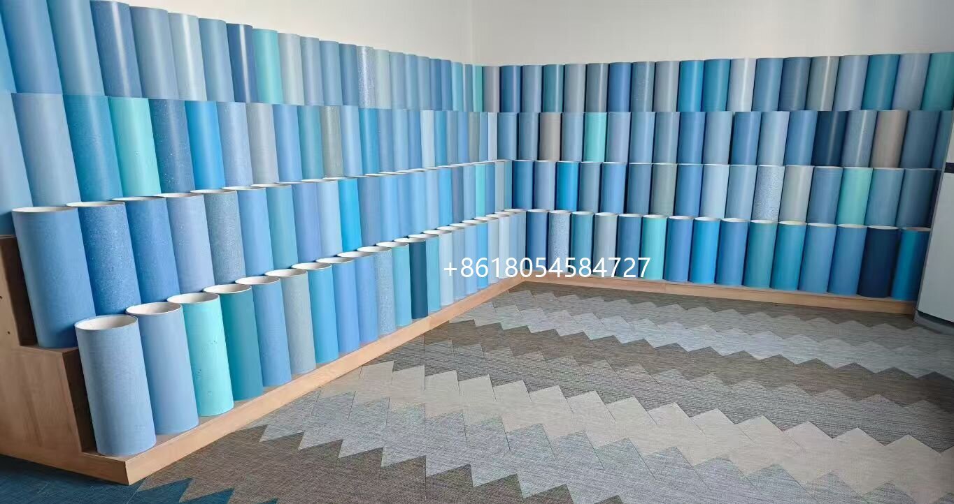 Solid green color homogeneous vinyl flooring. | Cherry Liu