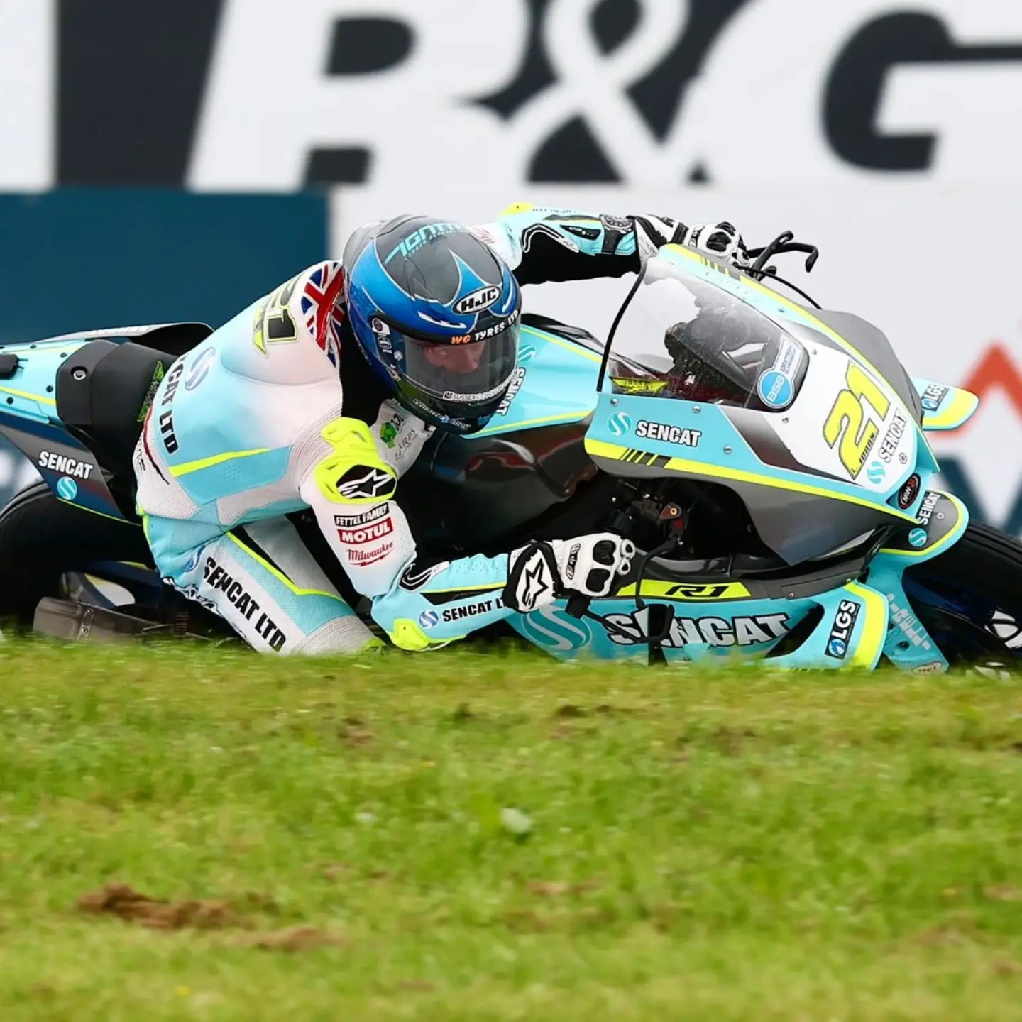 Christian Iddon's first day at Cadwell with Sencat Racing