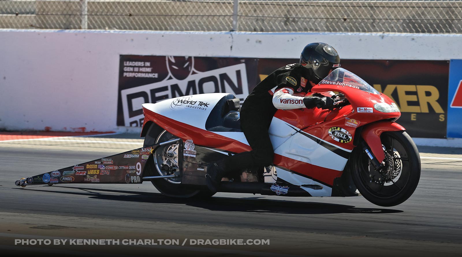Dragbike.com - Andy Sawyer and Rodney Williford picking their