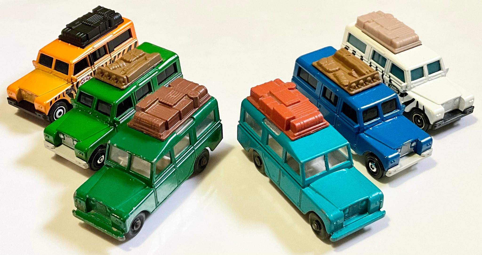 ミニカー BRITAINS 9594 SAFARI LAND ROVER ZEBRA ミニカー BRITAINS 9594 SAFARI LAND ROVER ZEBRA ミニカー BRITAINS