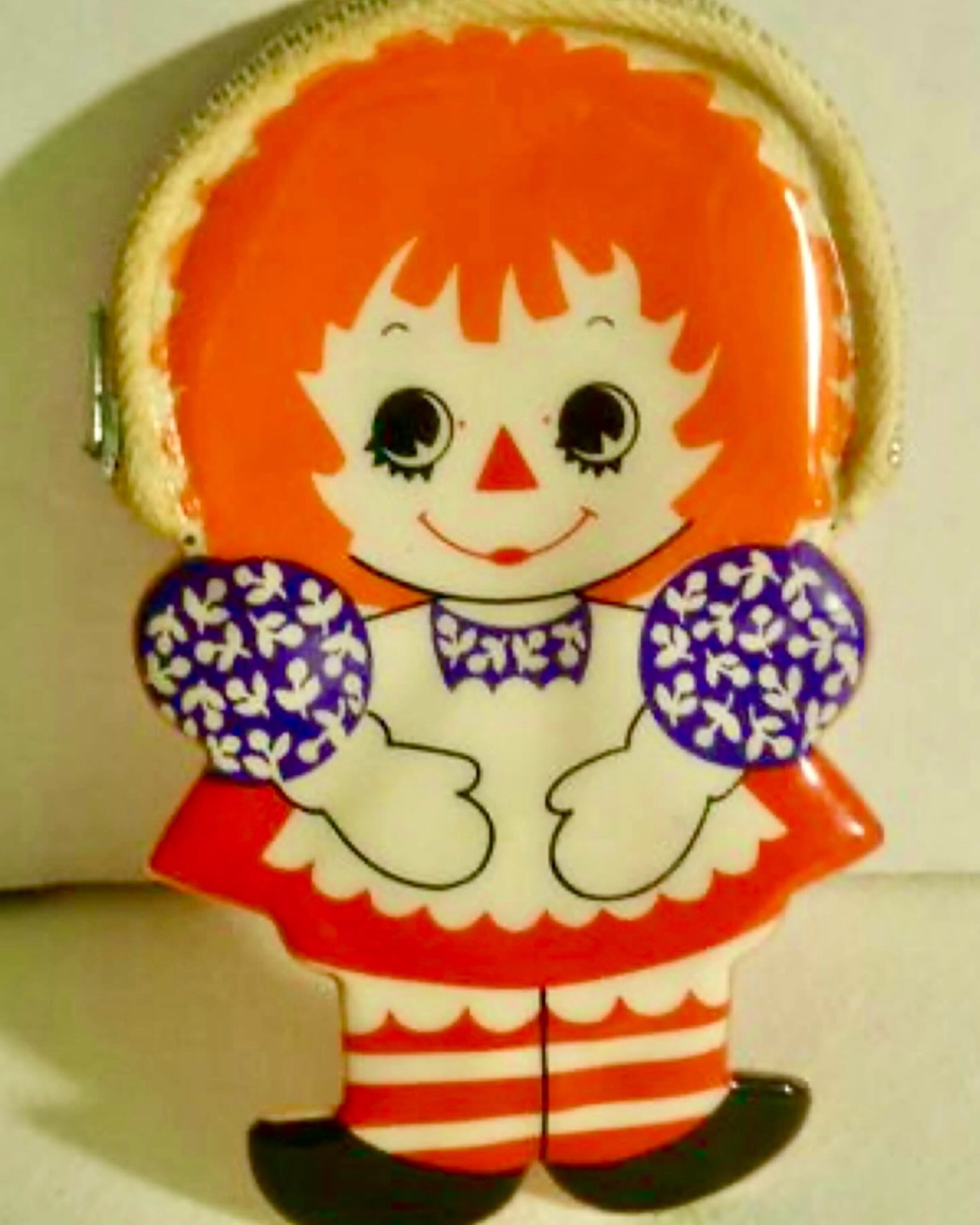 1970s RAGGEDY ANNE COIN PURSE. Did you have one?