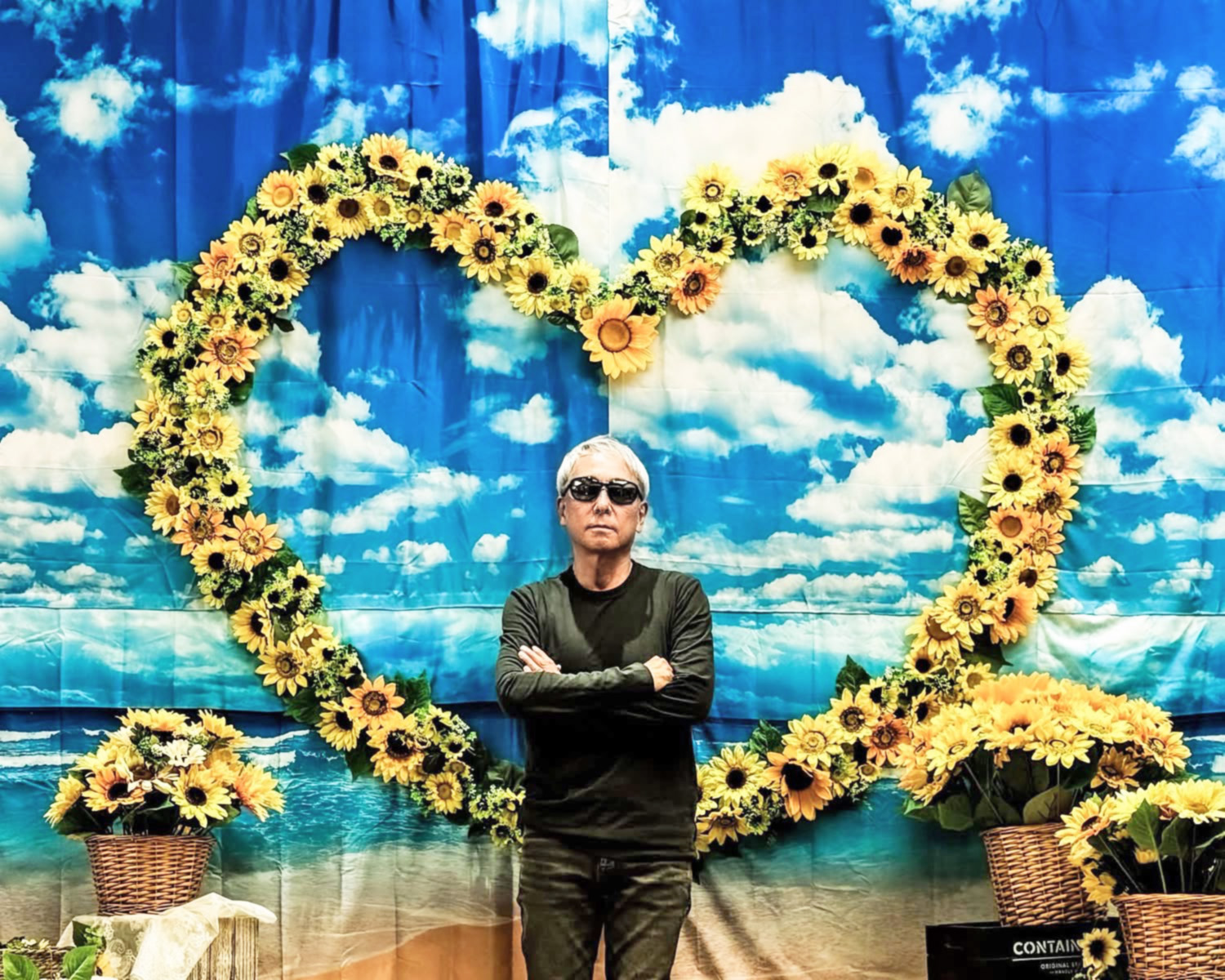 佐野元春（Official） (@motoharusano) • Facebook