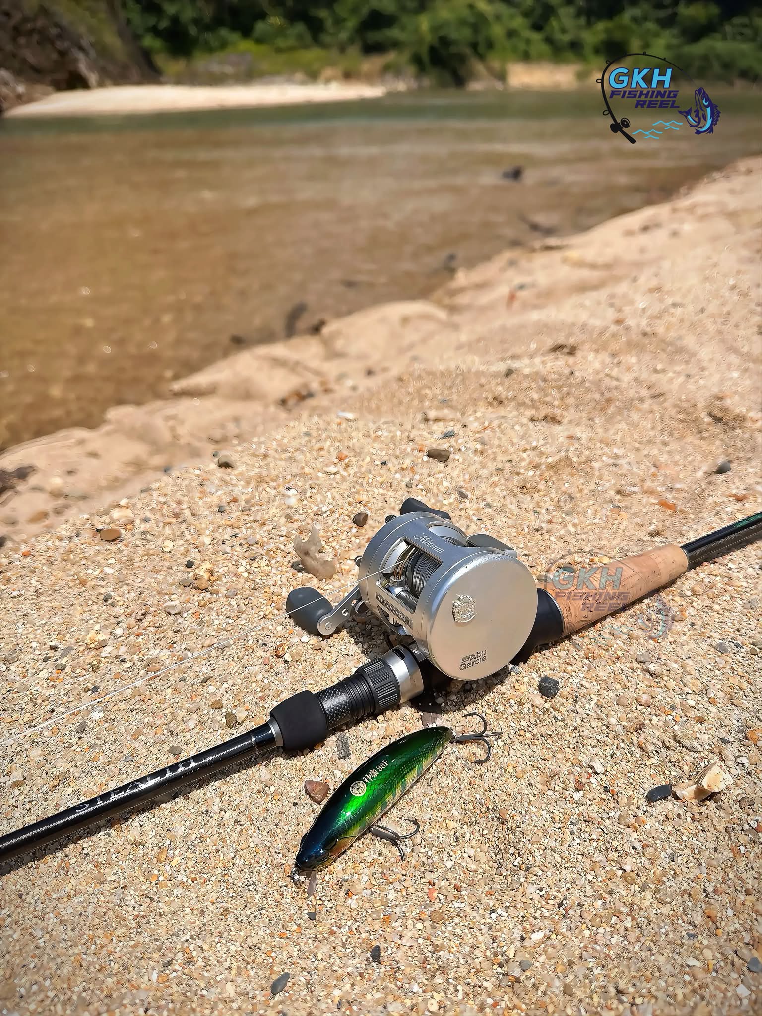 bass fishing lures online Ultimate Bundle Rod Length:8' - Medium GRAVITY SERIES CASTING REEL Avet SX Series Reels make fish think the