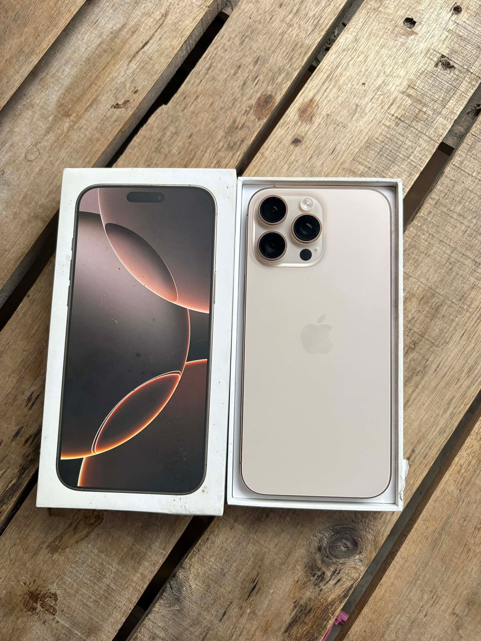 iPhone 16 Pro Max – 512GB • 100% Battery Health (200+ cycle counts 