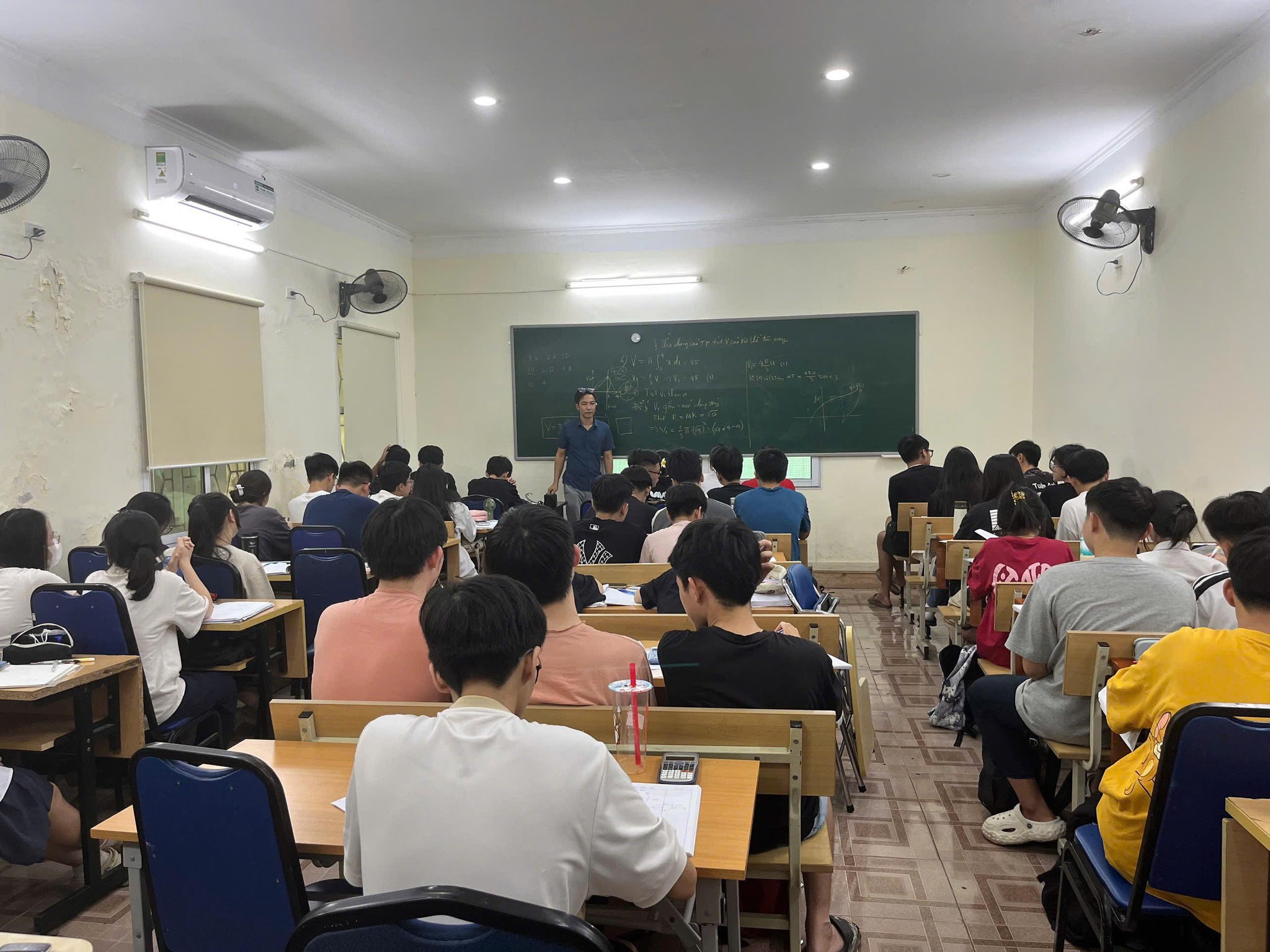 Trương Văn Đức Văn Đức Chín