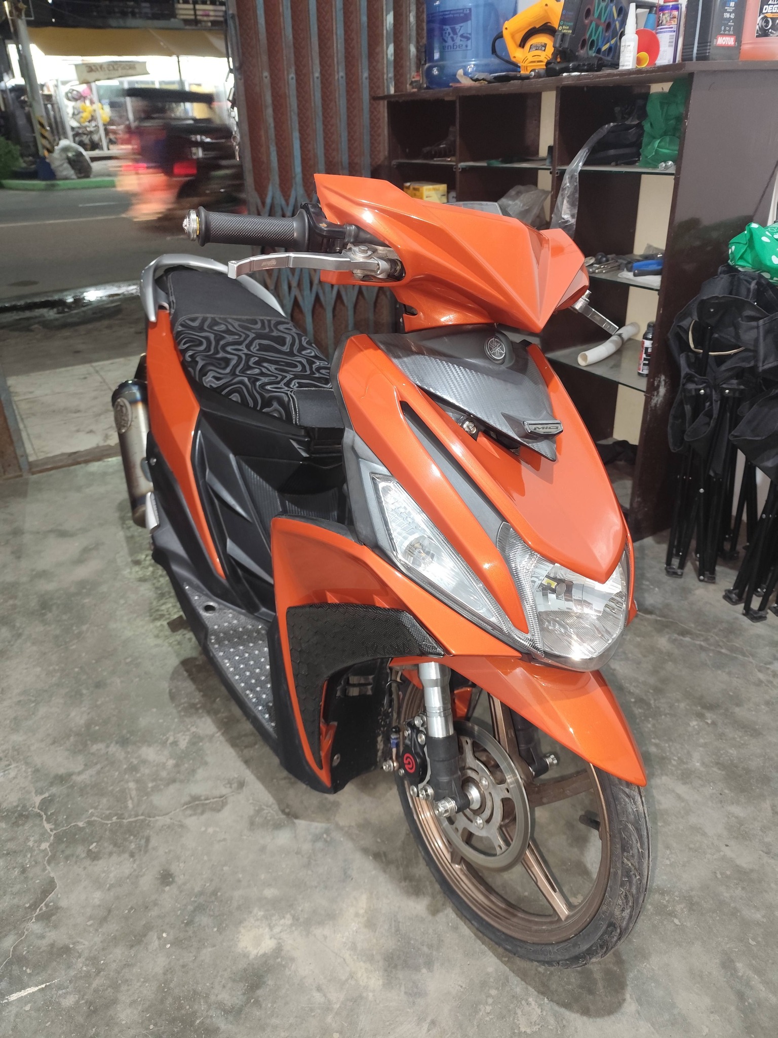Yamaha Mio i 125 for sale with new tires and modifications