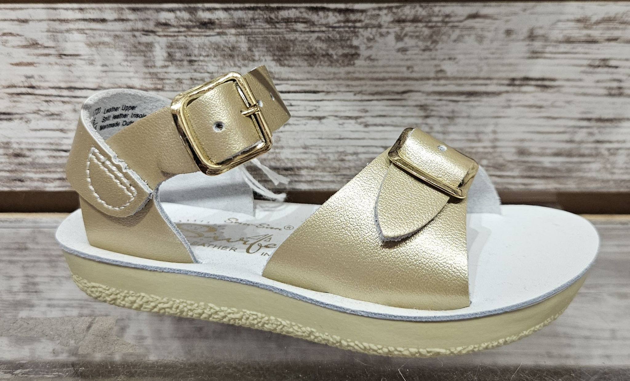 S*K様 SUNSEA(サンシー)RESURRECTION SANDALサイズ3 $25‼️ Sun-Sans On sale today Sizes: 6, 7, 8, 9, 10, 11, 1