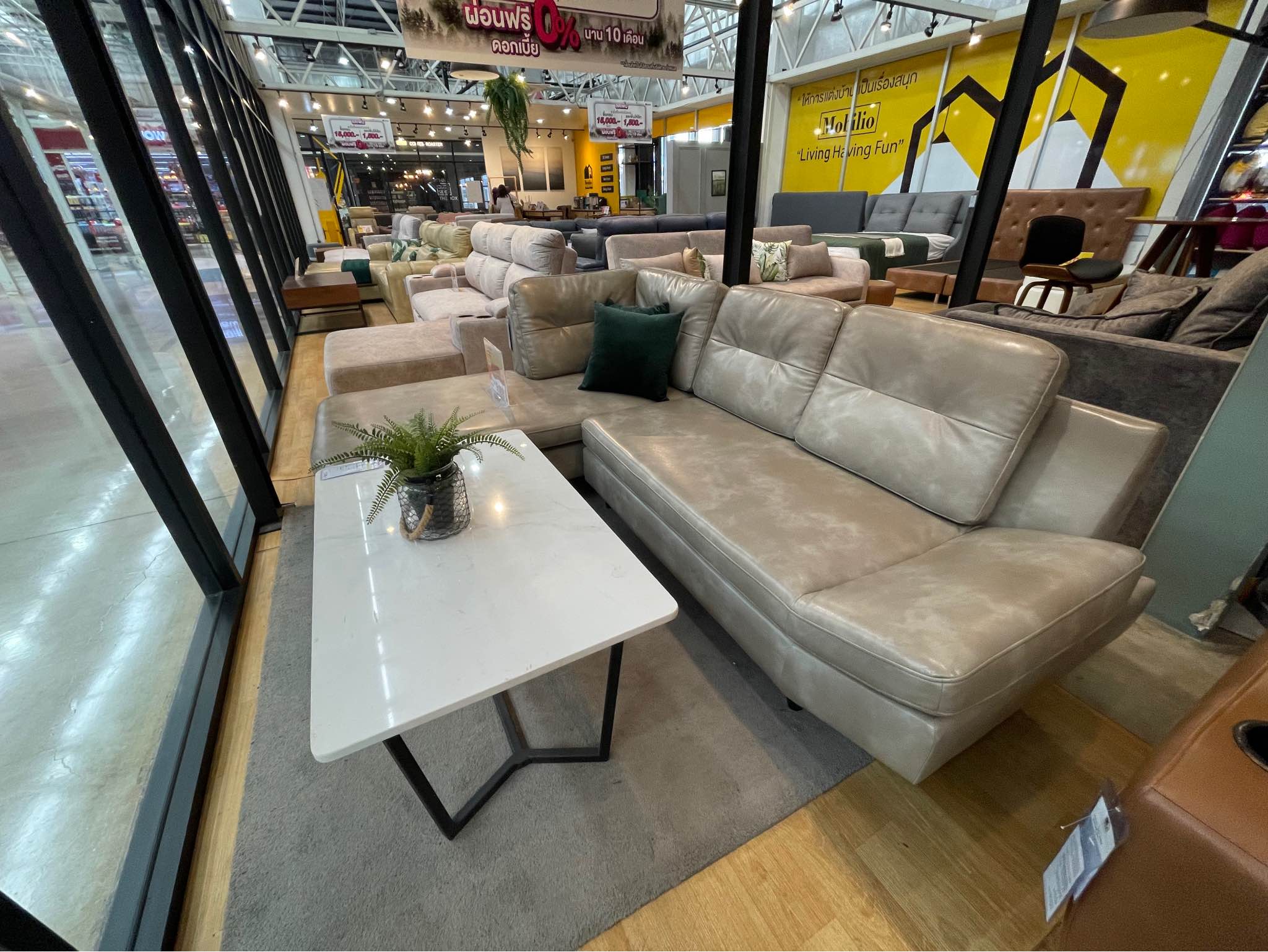 โมบิลิโอ้ - Sofas, Loveseats & Sectionals - Bangkok, Thailand ...