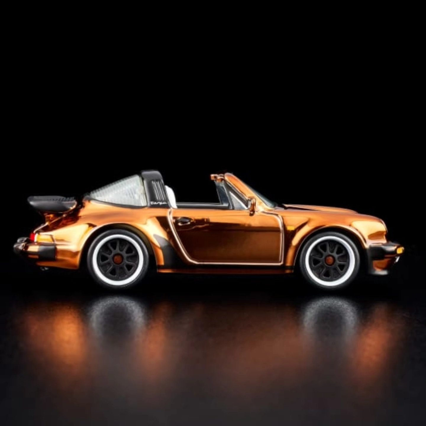 🚨UPCOMING🚨 Hot Wheels RLC Exclusive 1988 Porsche 911 Targa Turbo