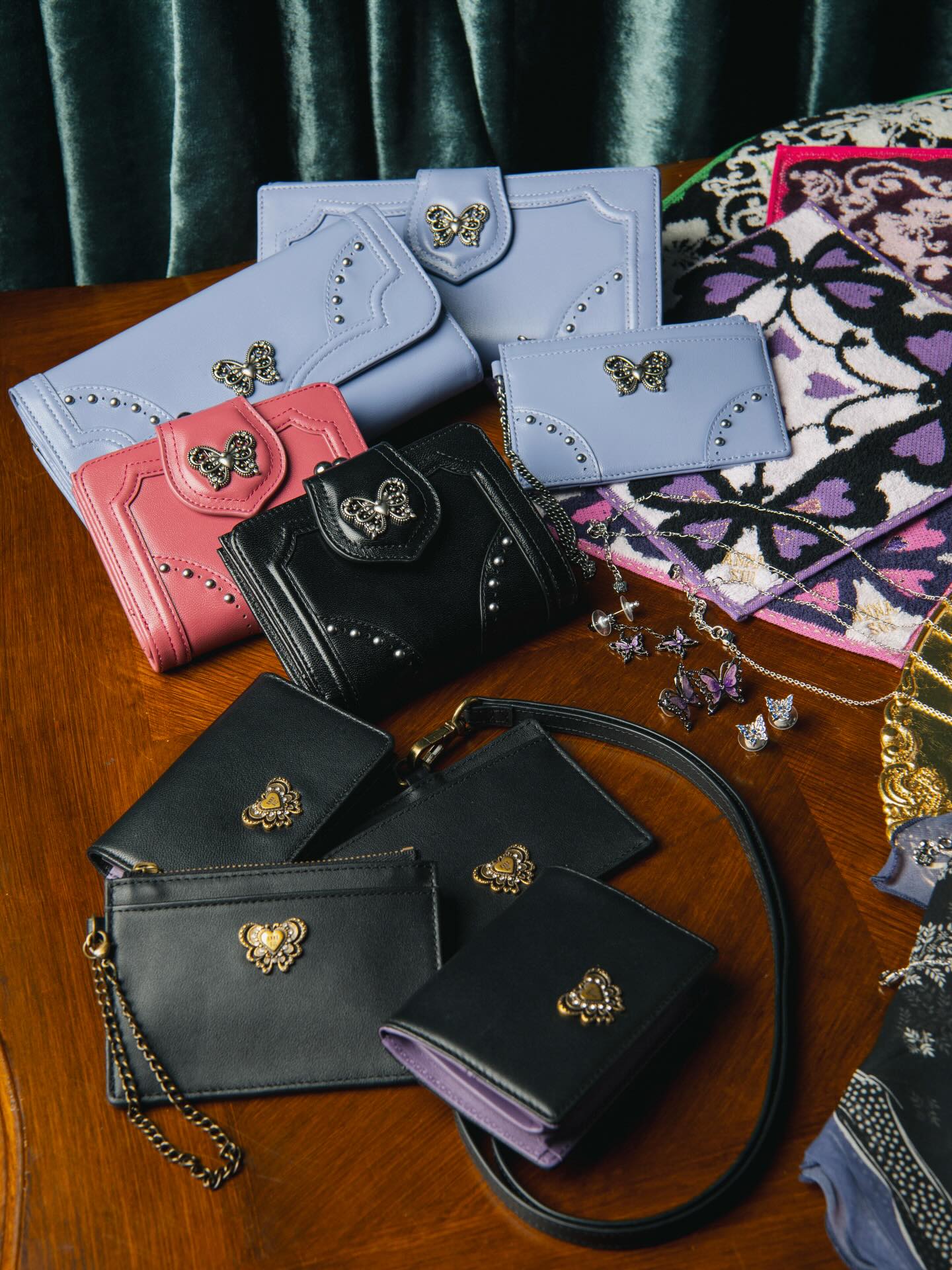 ANNA SUI JP - ANNA SUI JP added a new photo