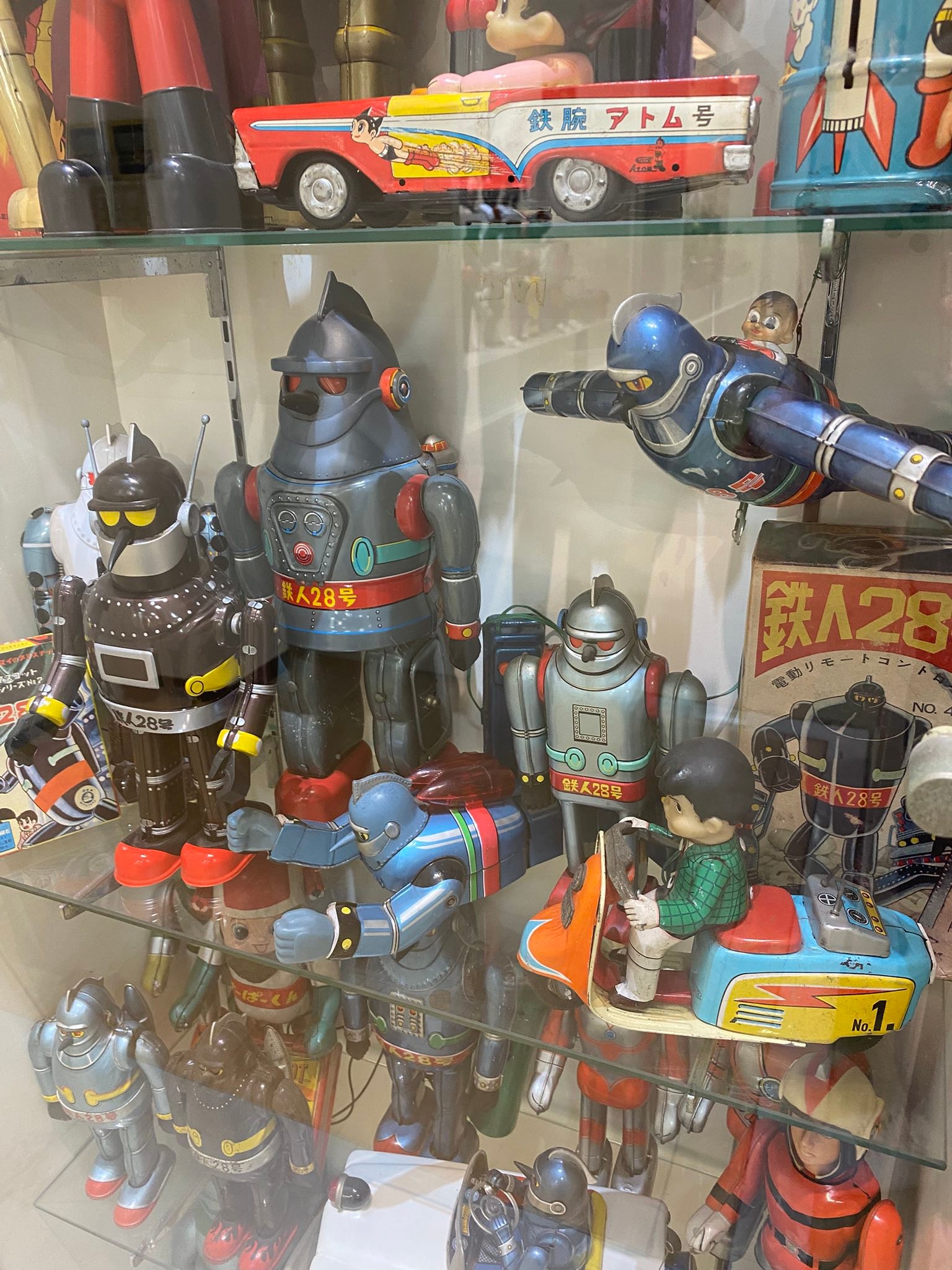 Teruhisa Kitahara's vintage tin toy collection