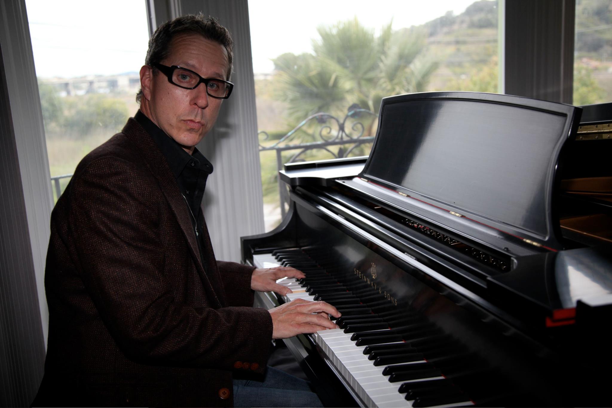 Scott Mathews - Hit or Myth Productions