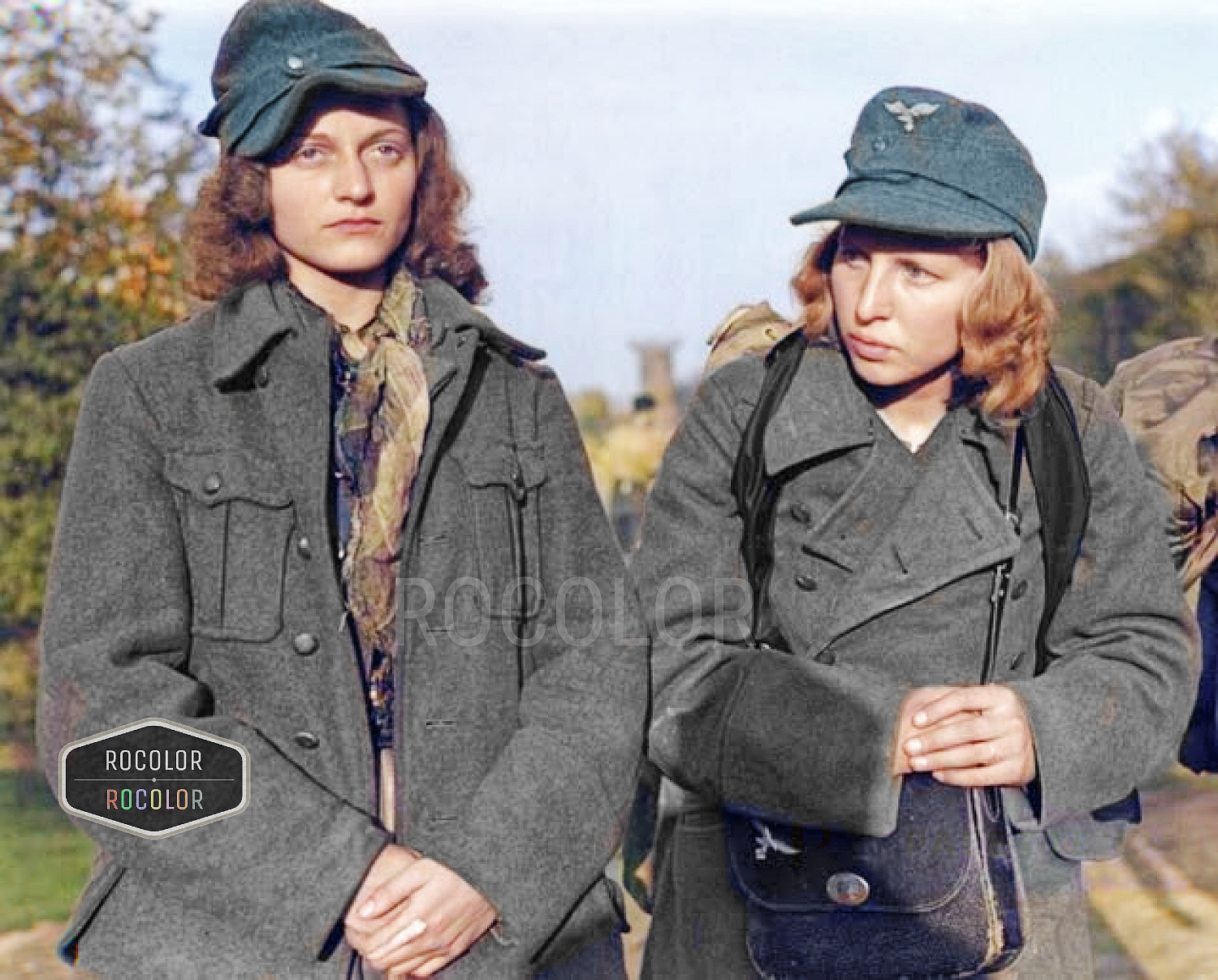 Female German Luftwaffe prisoners of war in 1945