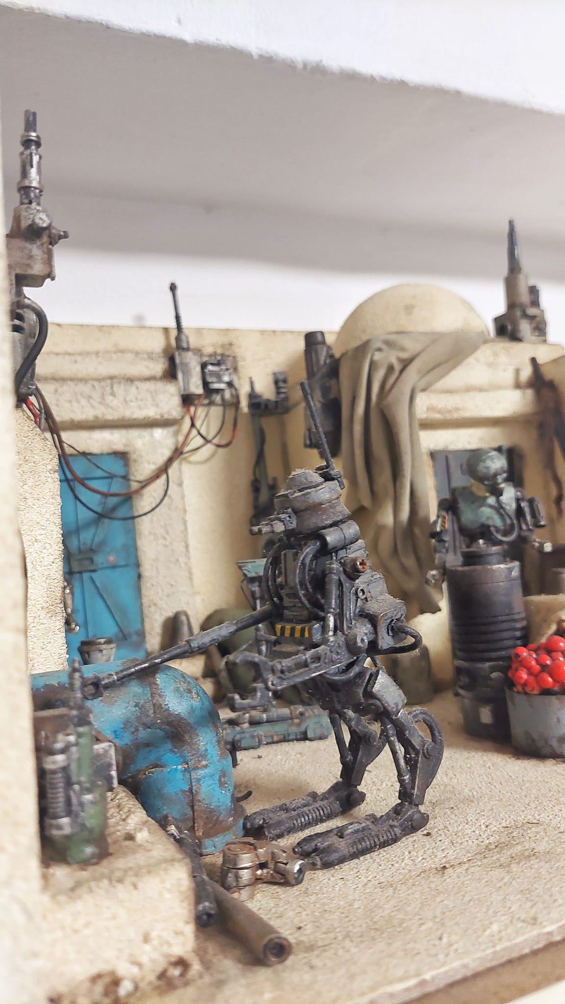Star wars custom junkyard droids diorama