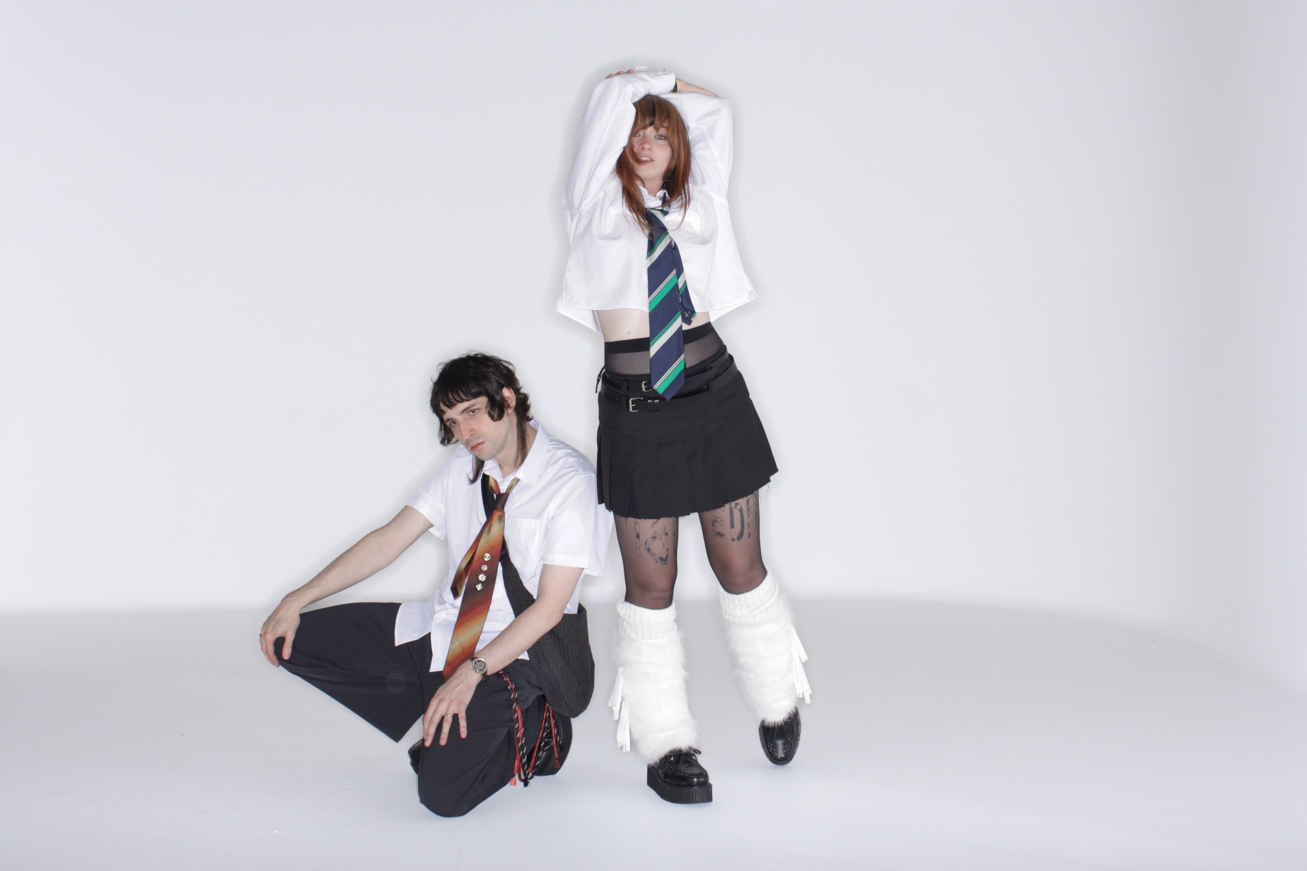 【限定】サイン入 Porter Robinson × galaxxxy キャップ Porter Robinson - Porter Robinson added a new photo — at