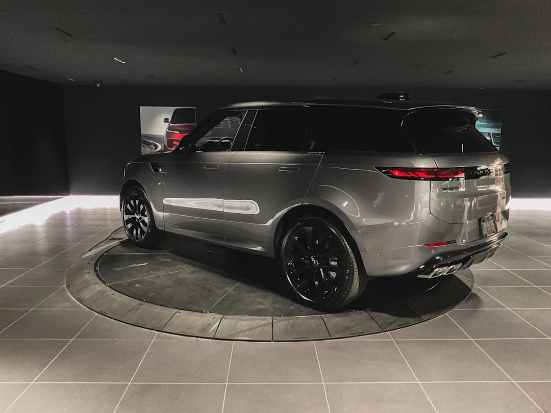 2025 Land Rover 🏷️ Limited Clearance: Range Rover Sport P530 Dynamic SE ...