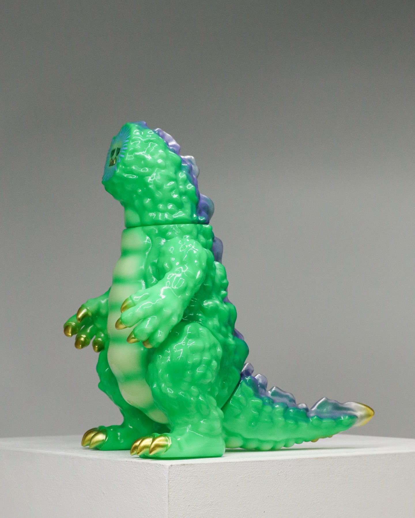 ゴーヤ怪獣　ソフビ　クリア TOY FIELDS