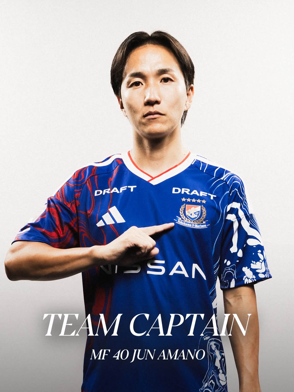 横浜F・マリノス - 横浜F・マリノス added a new photo.