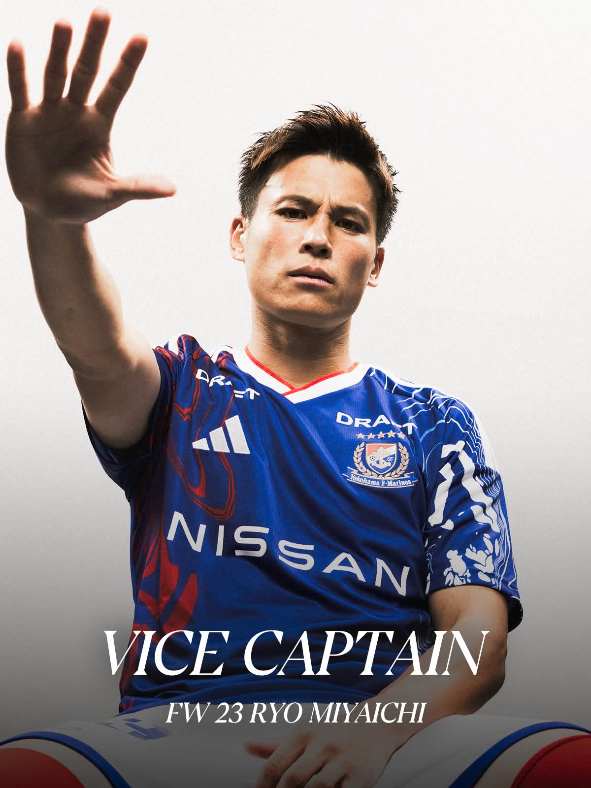 横浜F・マリノス - 横浜F・マリノス added a new photo.