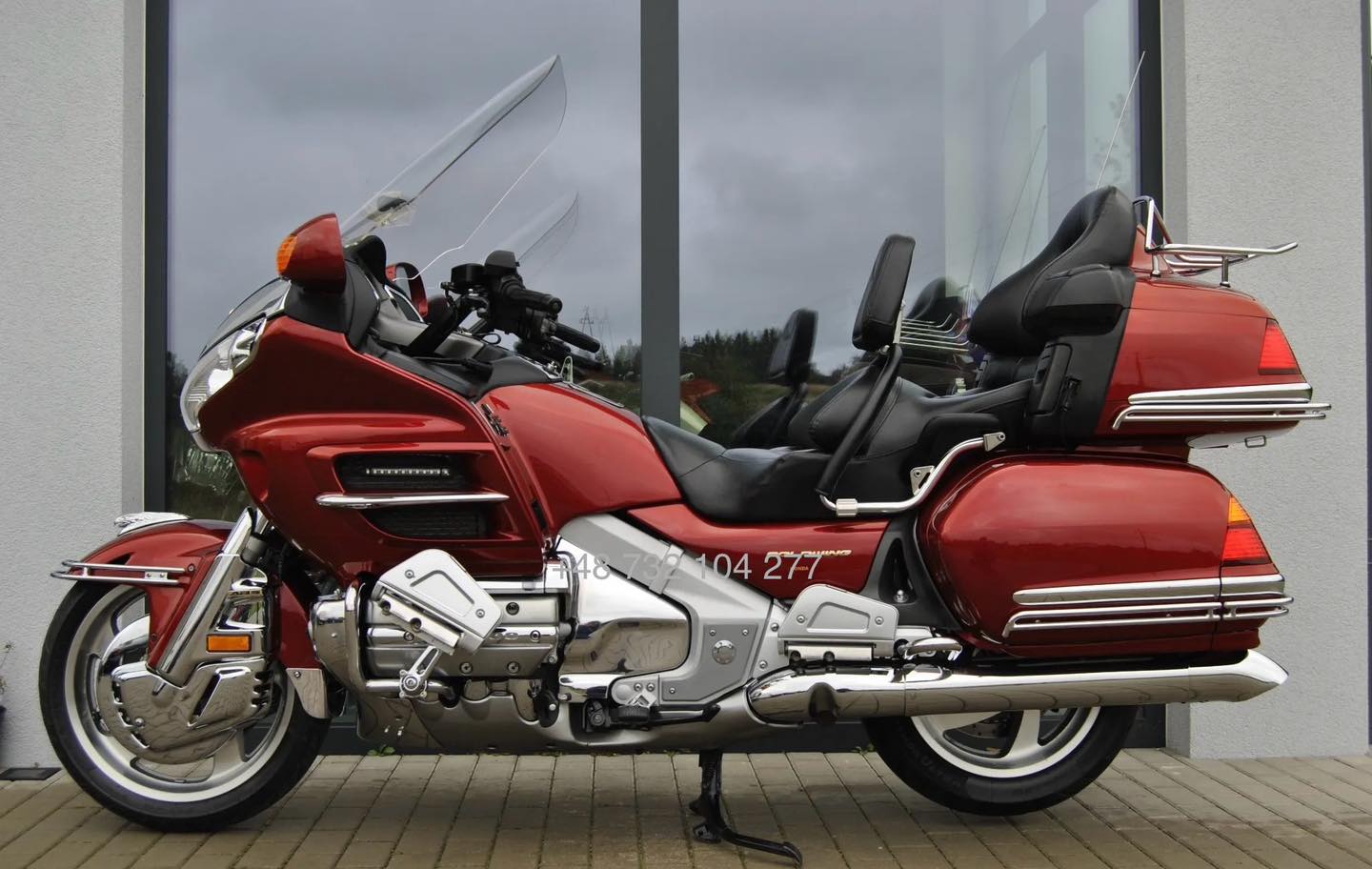 The Japanese Mile Muncher ! 2016 Honda Goldwing ABS (Candy Red