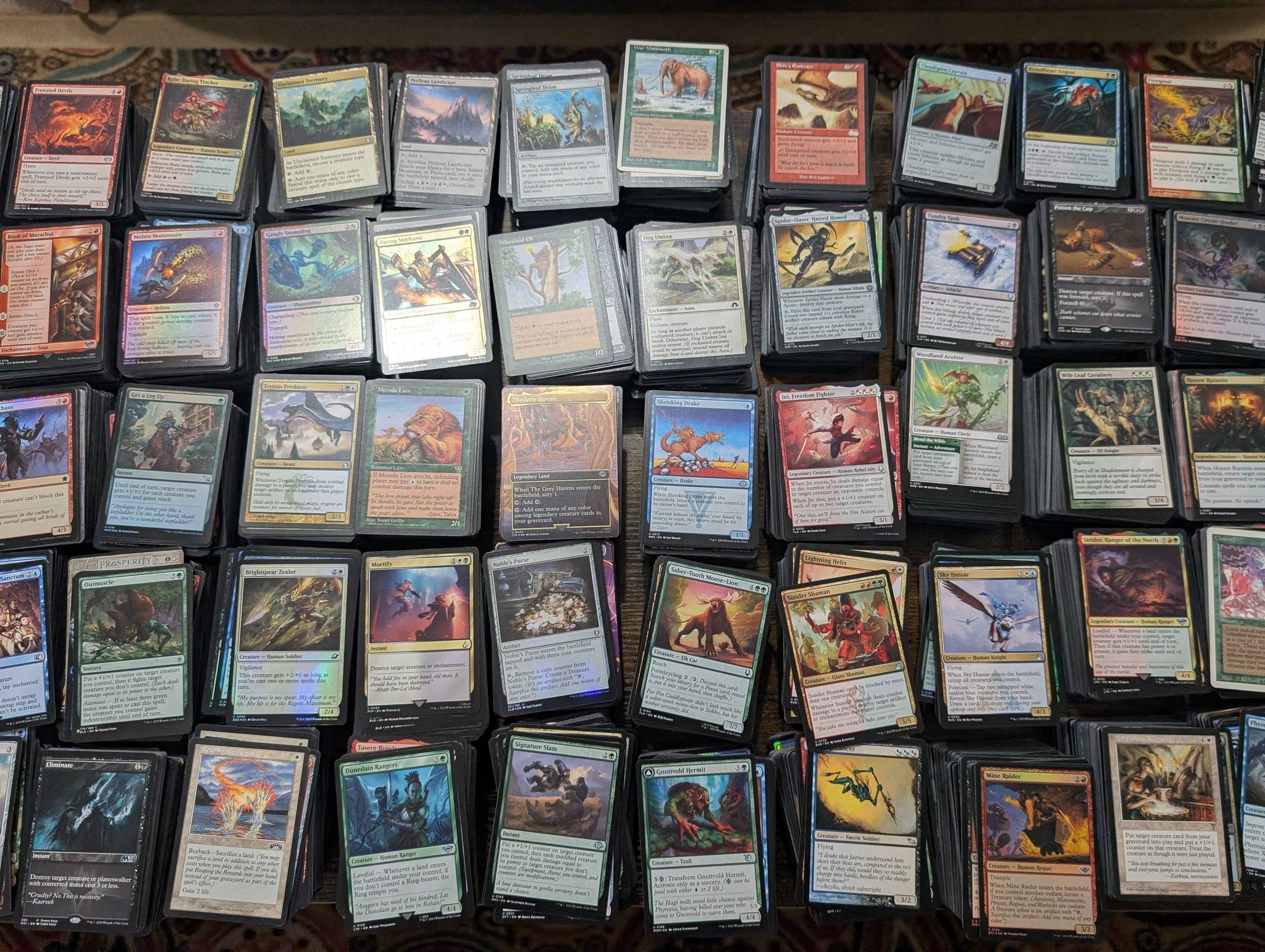 Bulk Magic The Gathering common/uncommon. Roughly 17k - Collectible ...