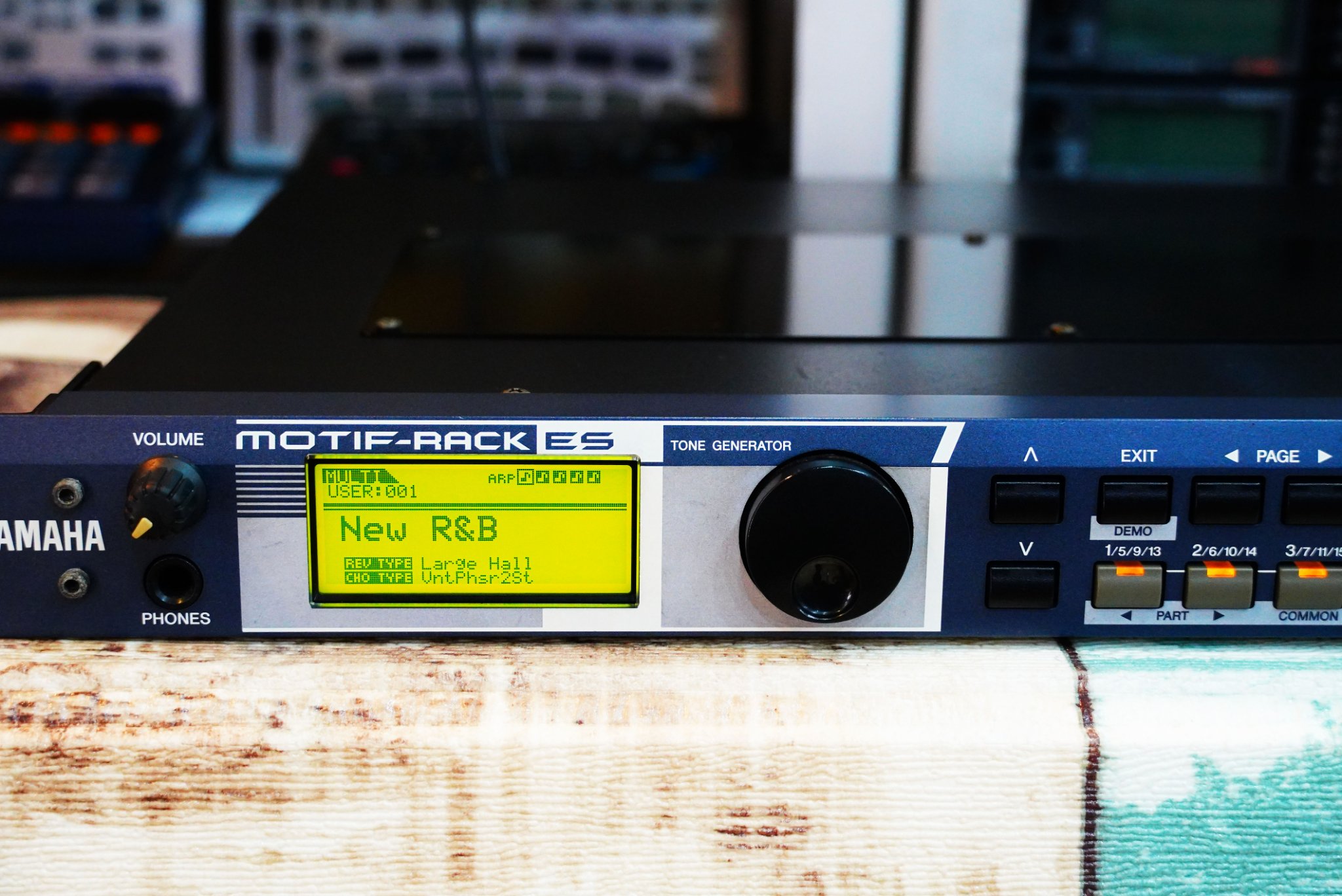 TOKAI MUSIC - YAMAHA MOTIF-RACK ES (JAPAN)... | Facebook