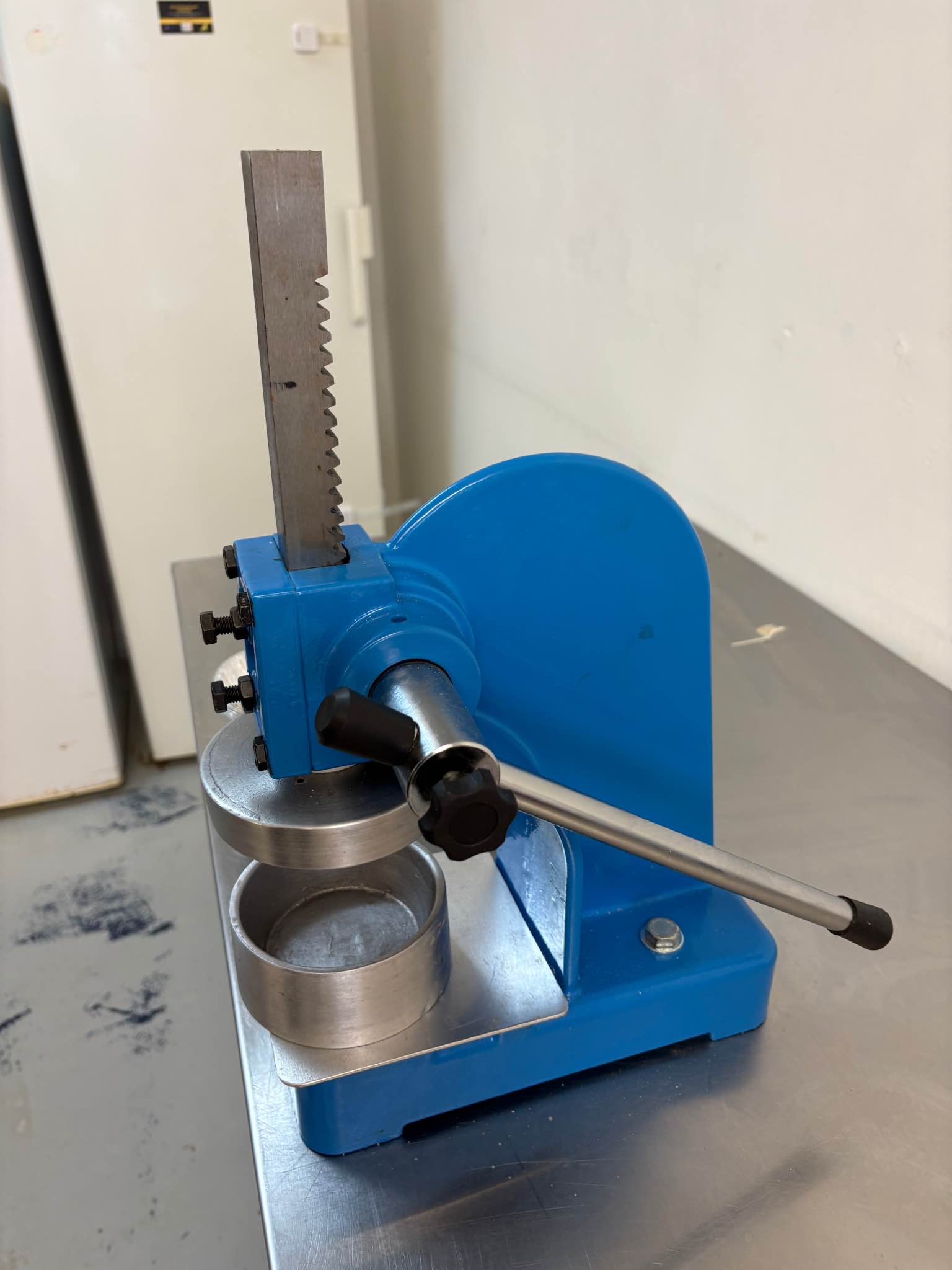 Meat & Potato Pie Press/Blocker Perfect for Commercial or Home Pie ...