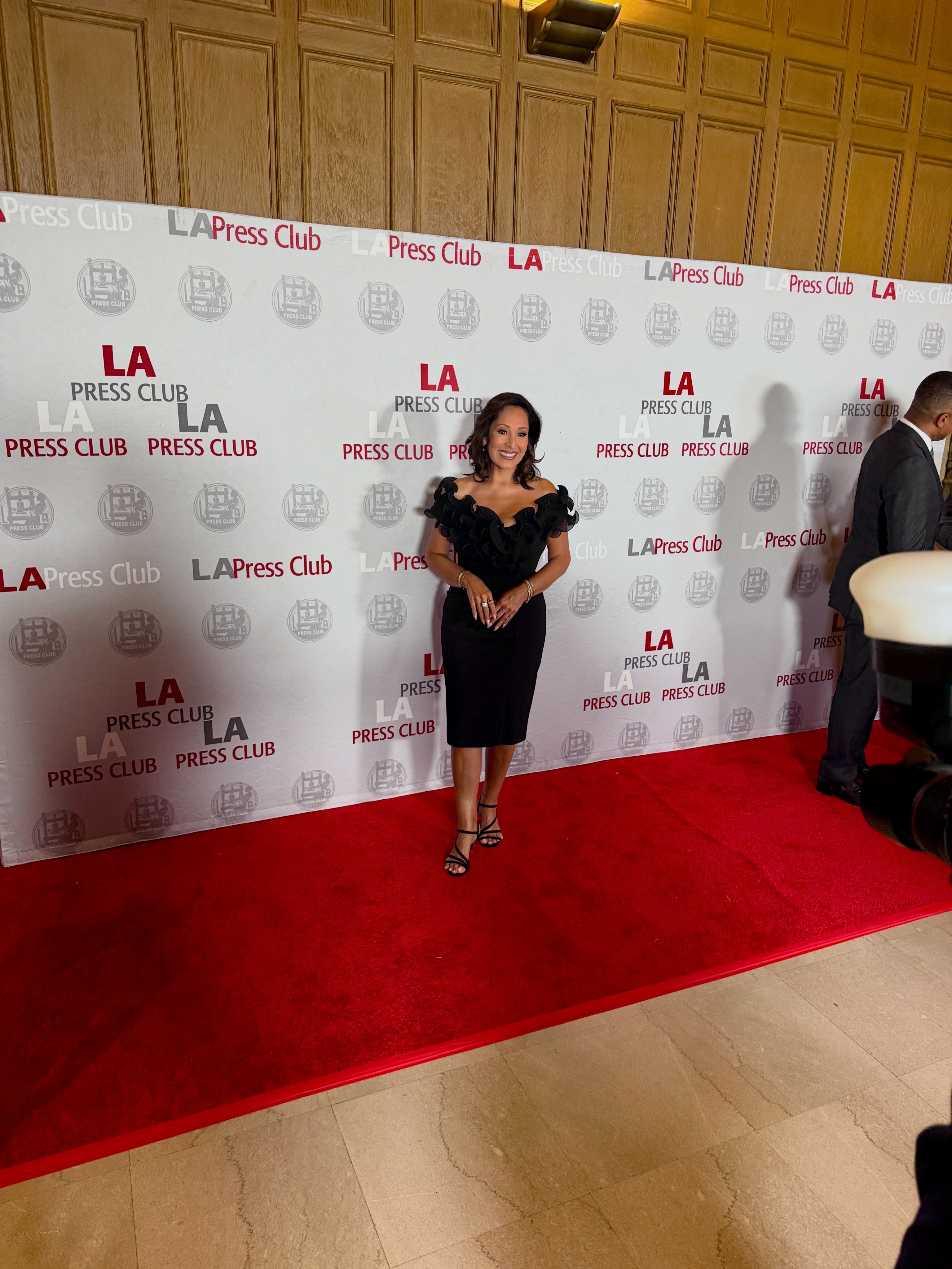 press club dress code What an honor to be a finalist in a room full of greatness for the 68th Annual Southern California Journalism Awards. Thank you to the Los Angeles for inspiring us ZAPAKA Women Sage Green SIZ:8.5 show_sizes Press merivale