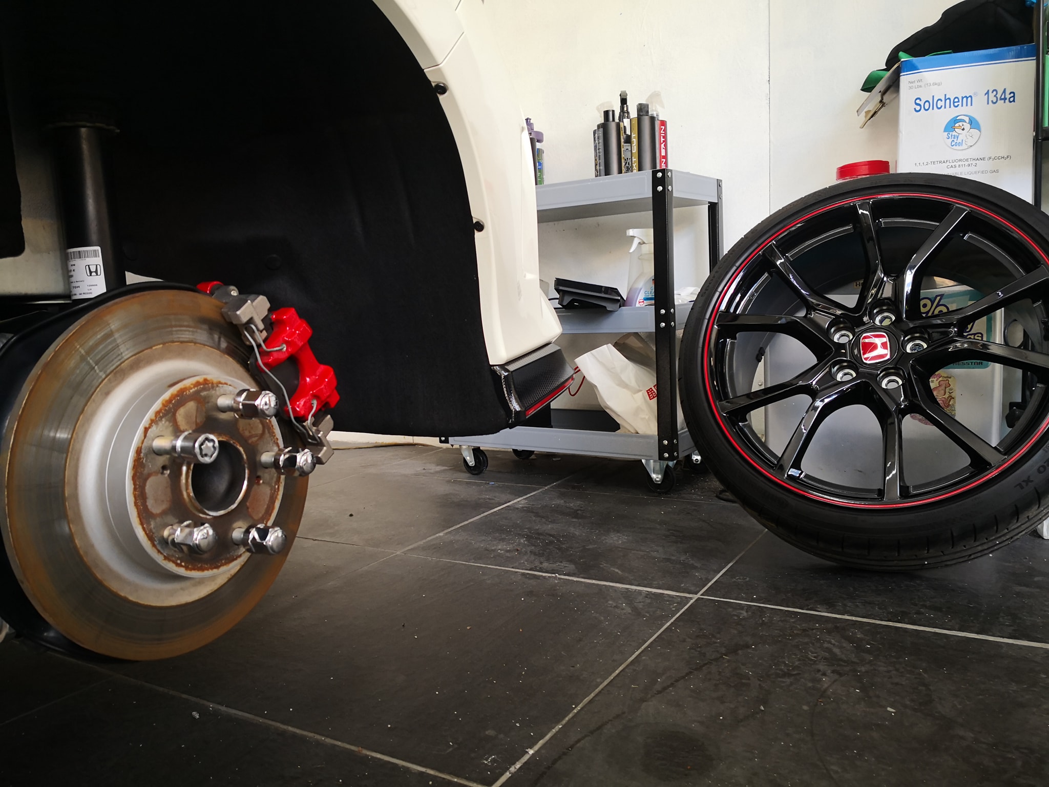 Jon Detailing - Honda Civic FK8 Type R wheel & brake... | Facebook
