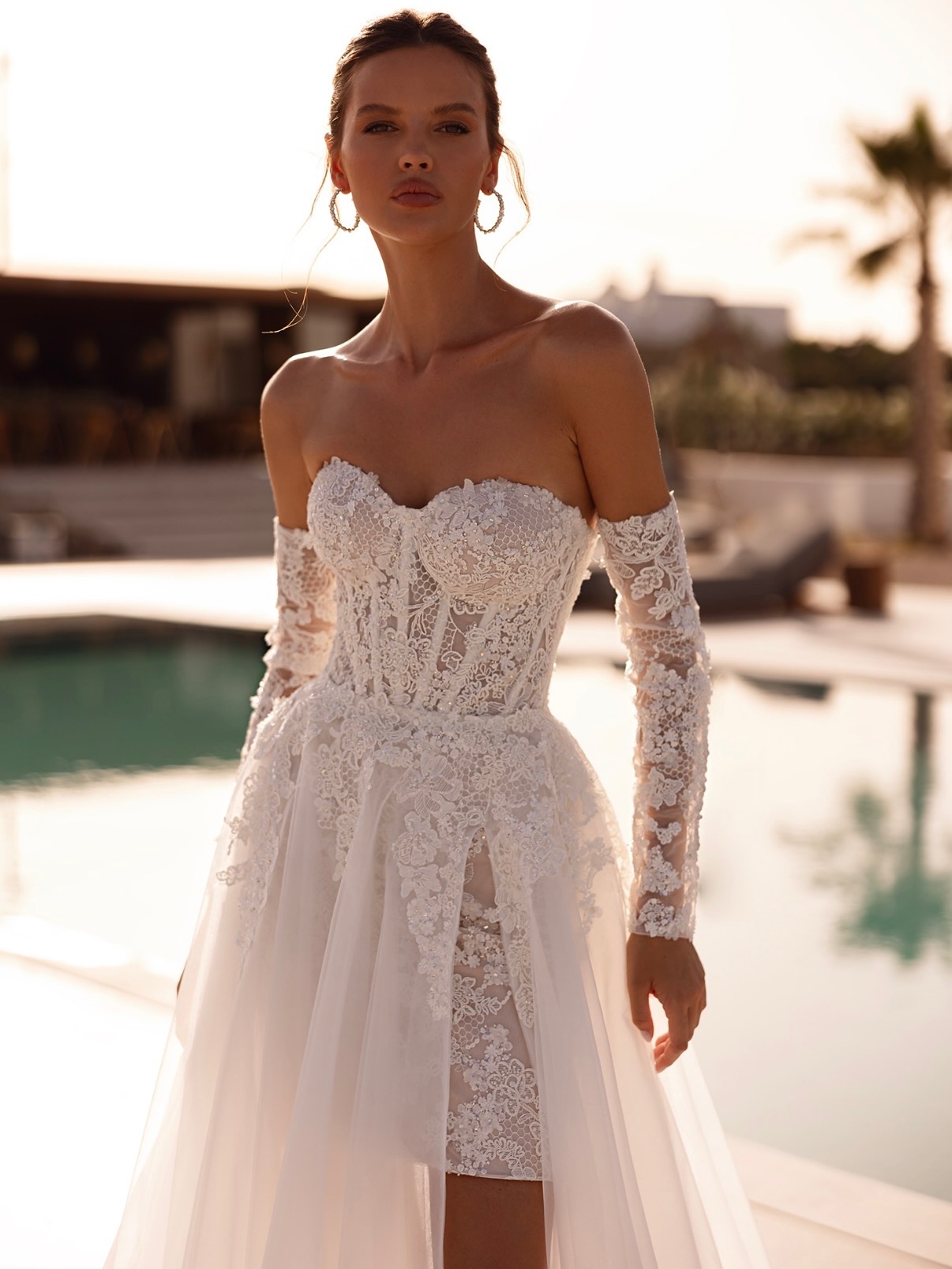 formal dresses midland tx Short or long? With this dress you don't have to decide! You can truly have it all!! #xo #xobridals #odessatexas #bridesofinstagram #brides westtexas weddingdress midlandtx texasbrides weddinginspiration Timeless Elegance