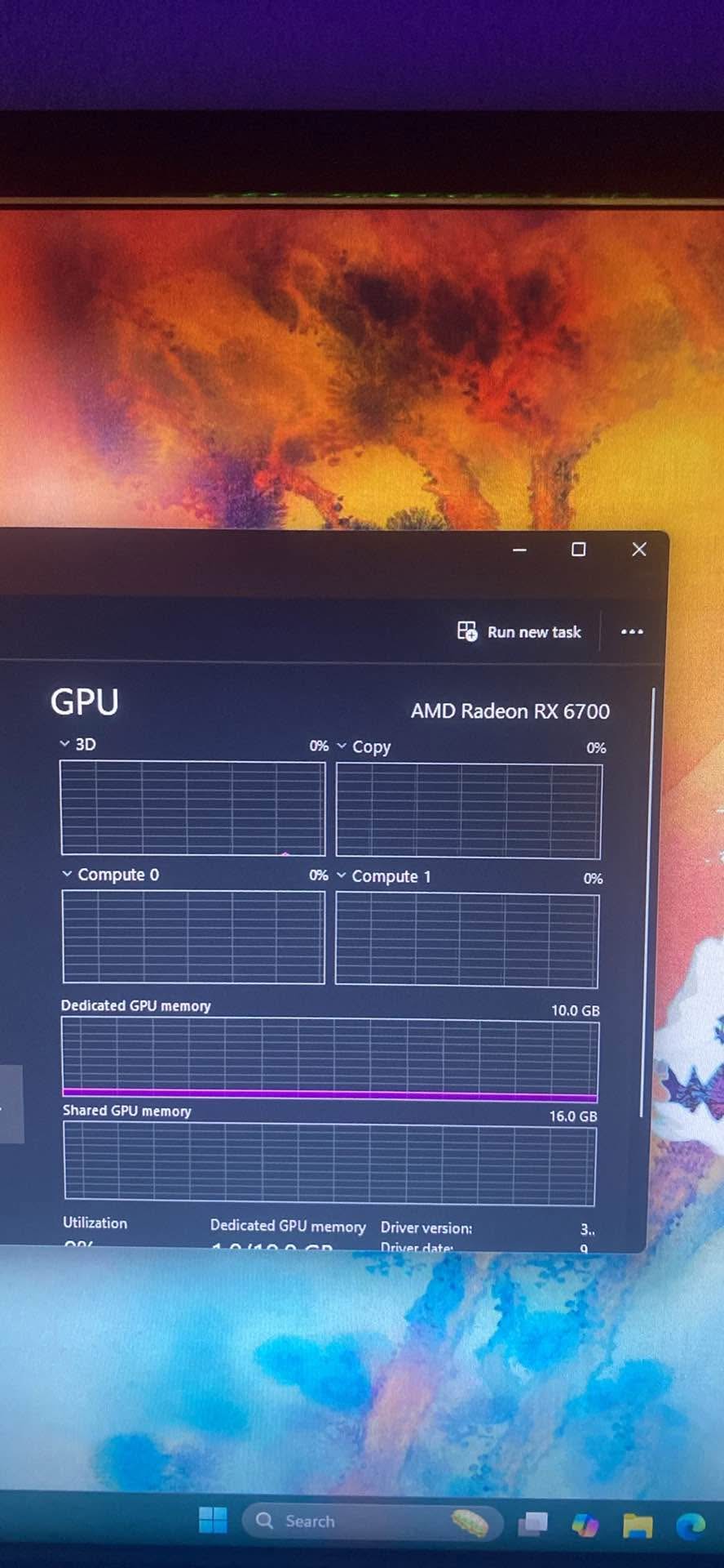 Really new pc barely used only used for 3 months cleaned and works ...