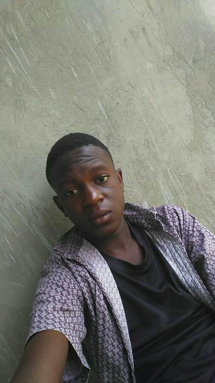 Frank basude jaden wakaza