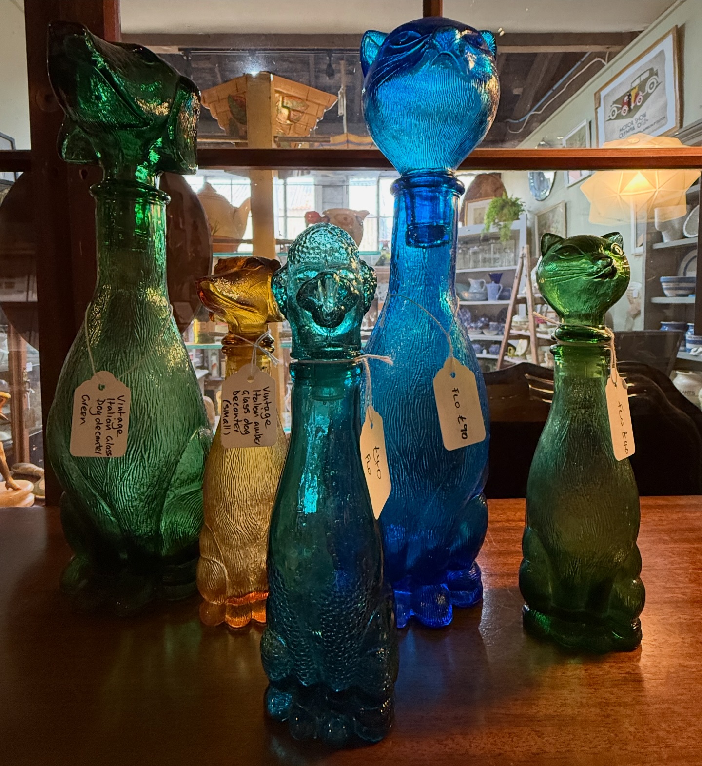 vintage glass figure ୨୧ * ガラスの リスさん vintage glass figure
