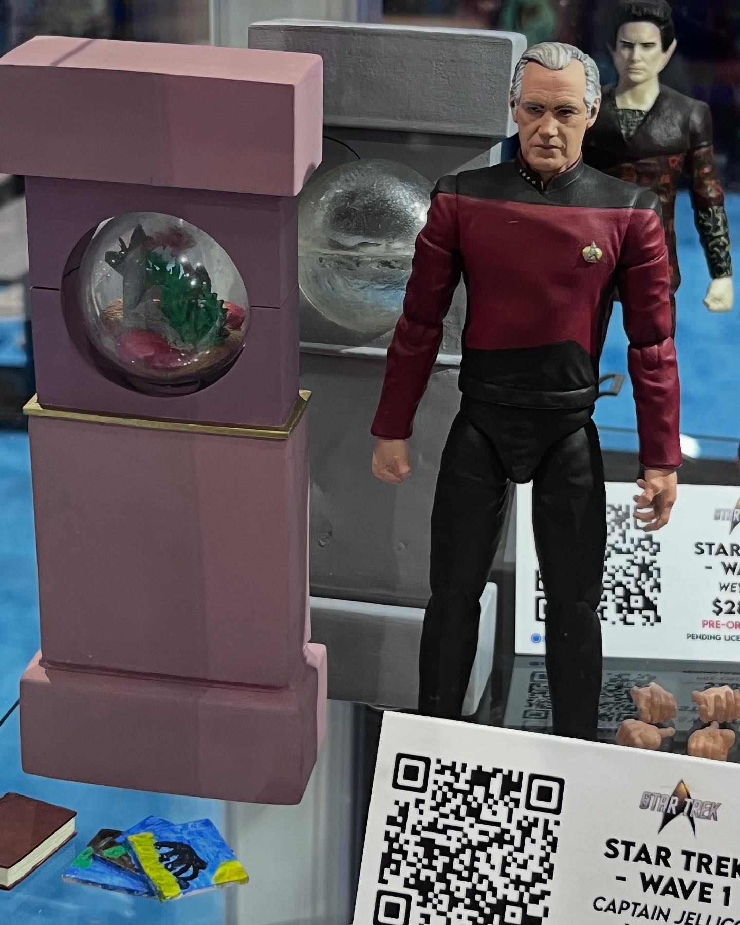 Action Figure Insider added a new... - Action Figure Insider
