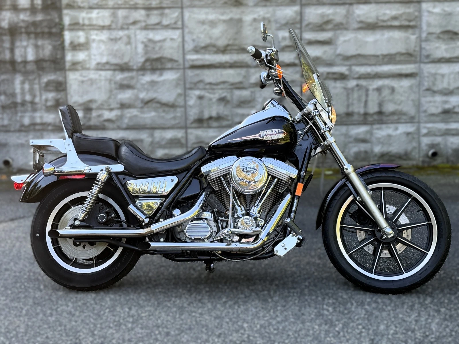 What a beauty this original paint 1993 FXR Super Glide is. Just a
