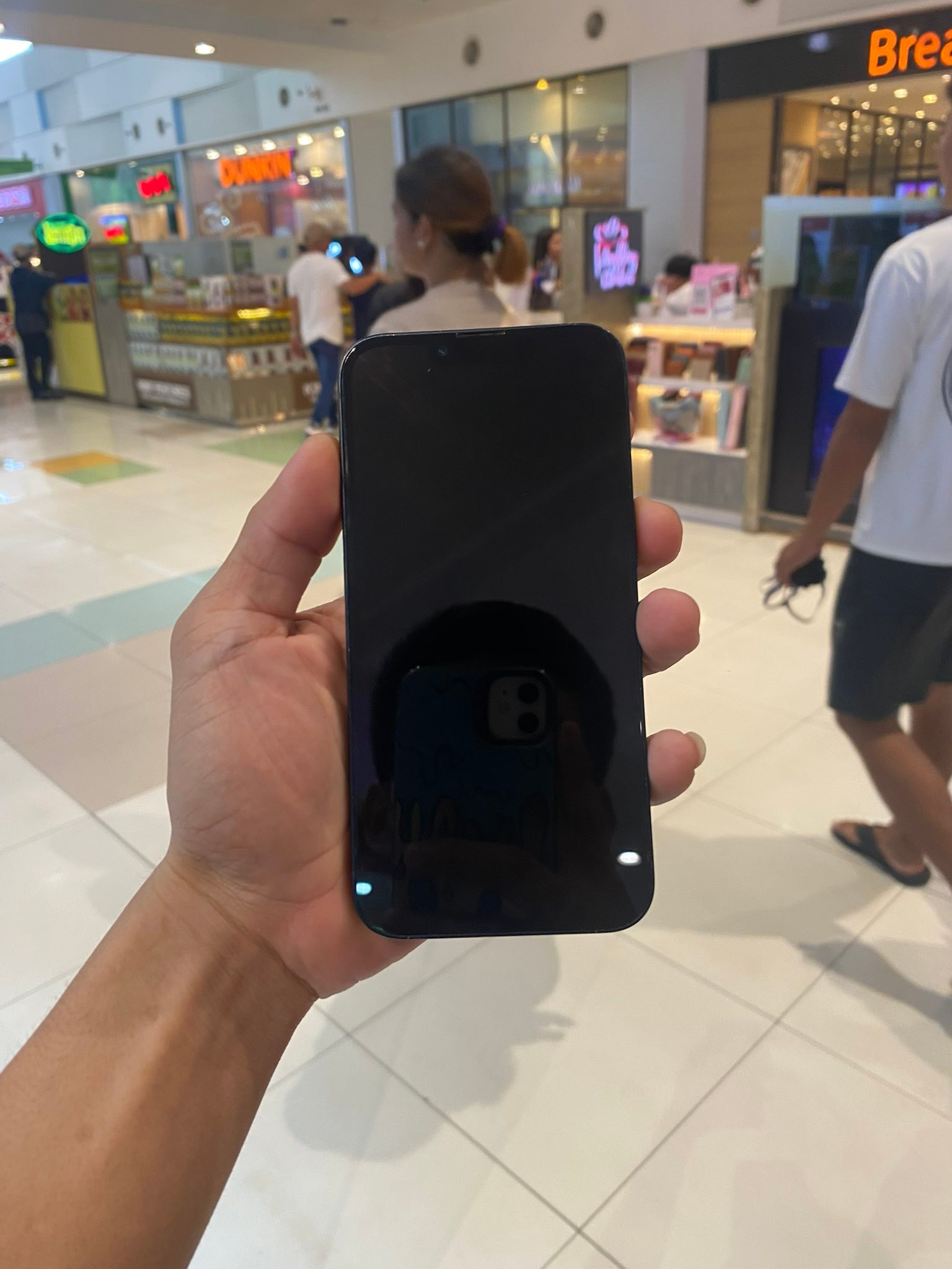 FOR SALE Price: 17000 nego - IPhone 13 - MIDNIGHT - 128GB - 89 
