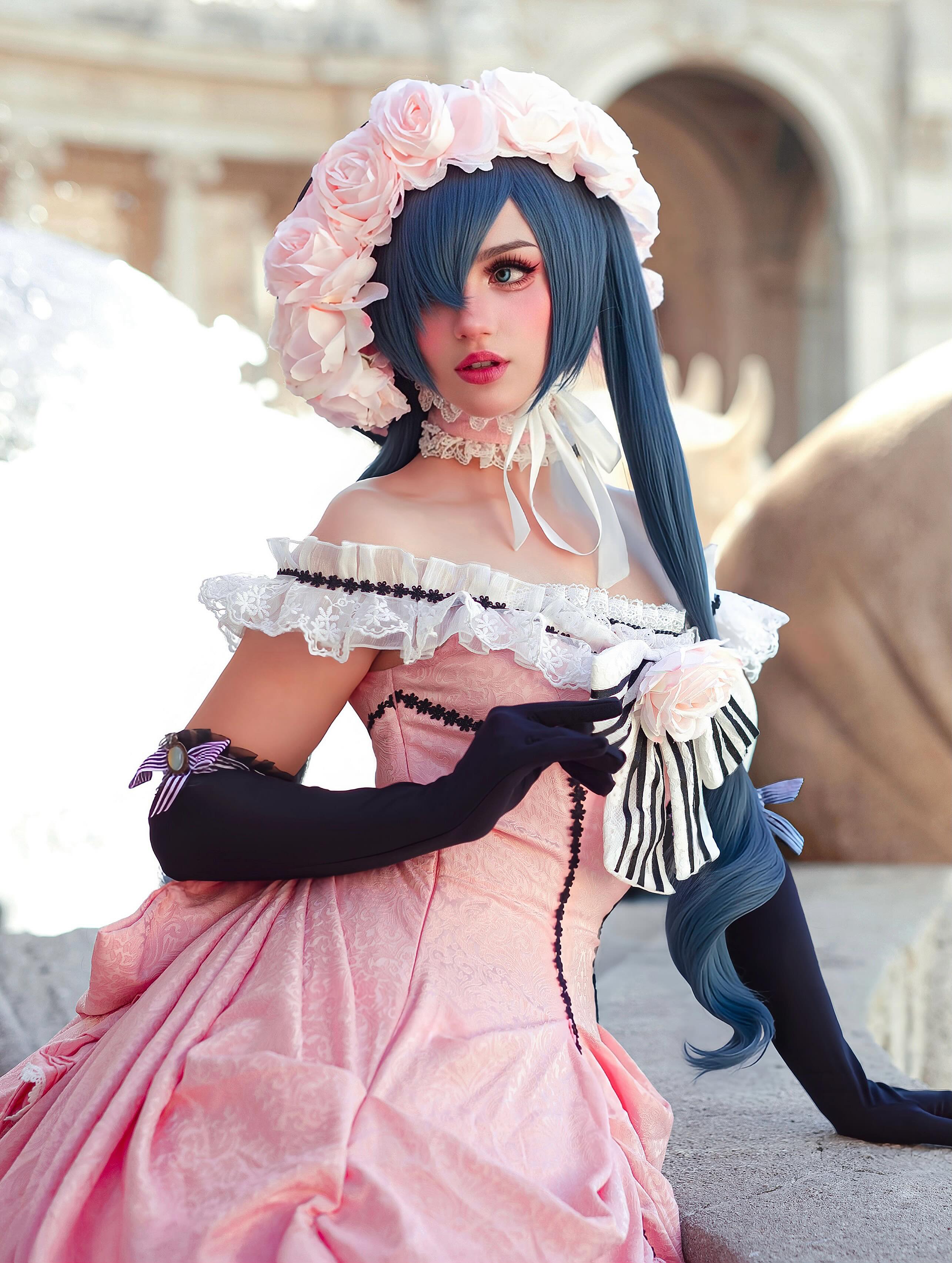 lady ciel cosplay dress 💐 Phantomhive 💐 Hello everyone, This photoshoot holds a very special place in my heart: it marks a return to my roots, fifteen years after wearing Ciel costume for the very Fabric Type: ITY