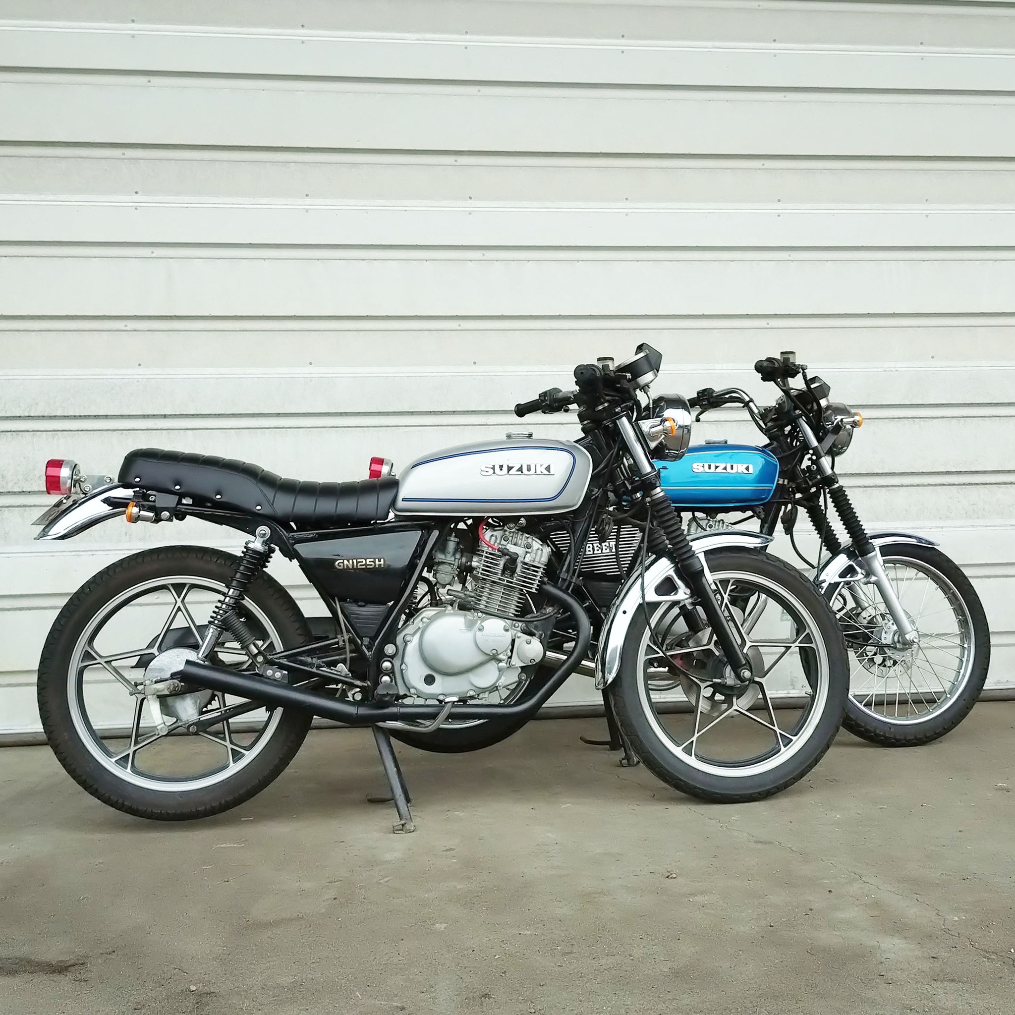 GS125とGN125。 #125cc #gs125 #gn125 #suzuki #suzukign125 