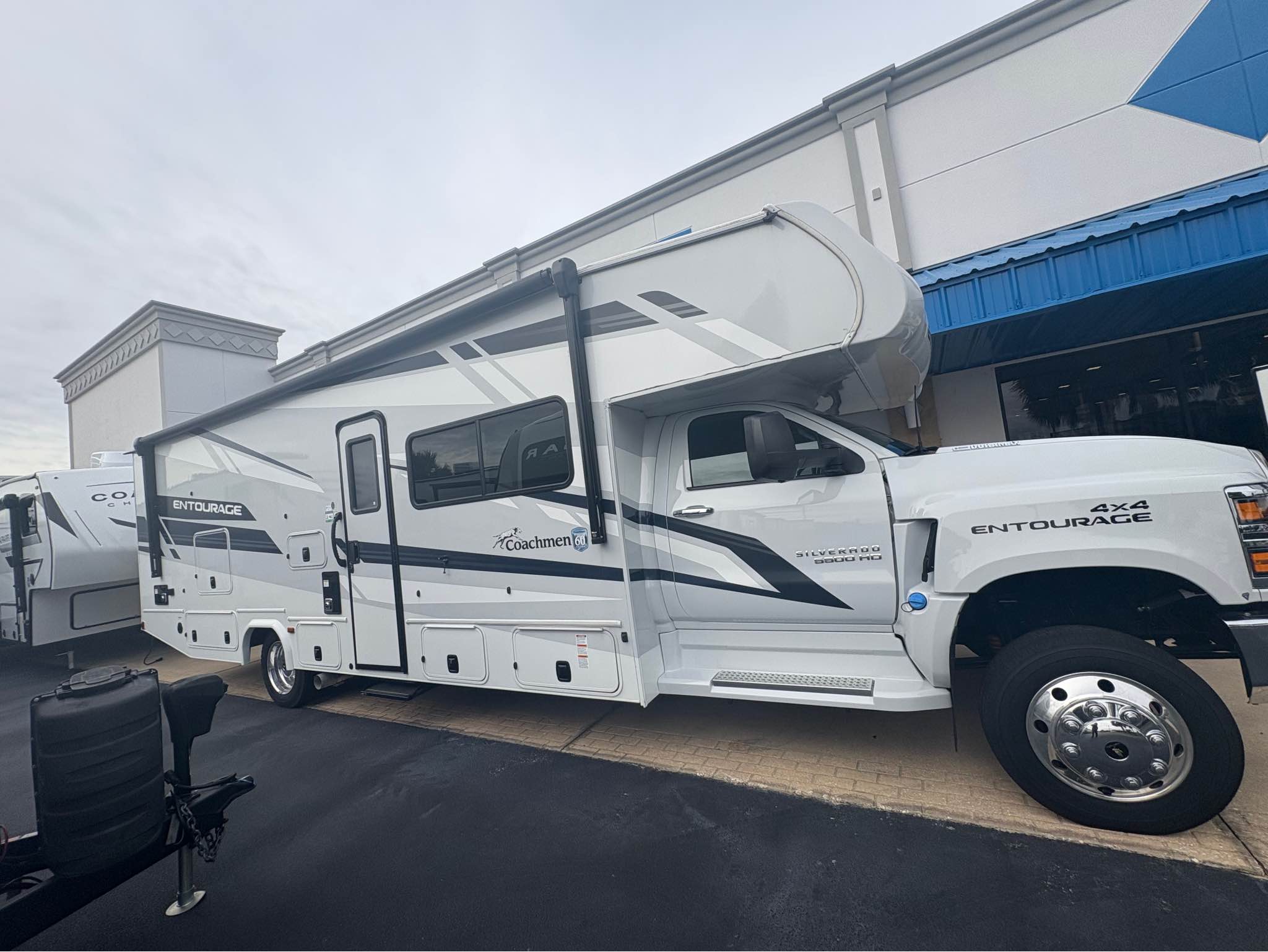 2024 Coachmen entourage 330dsi - RVs & Campers - Summerfield, Florida ...