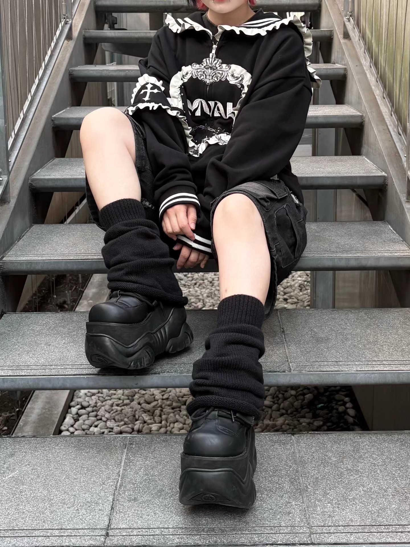 🗝️きい's Coordination🗝️ . IMVALの新作セーラーパーカーをメイン