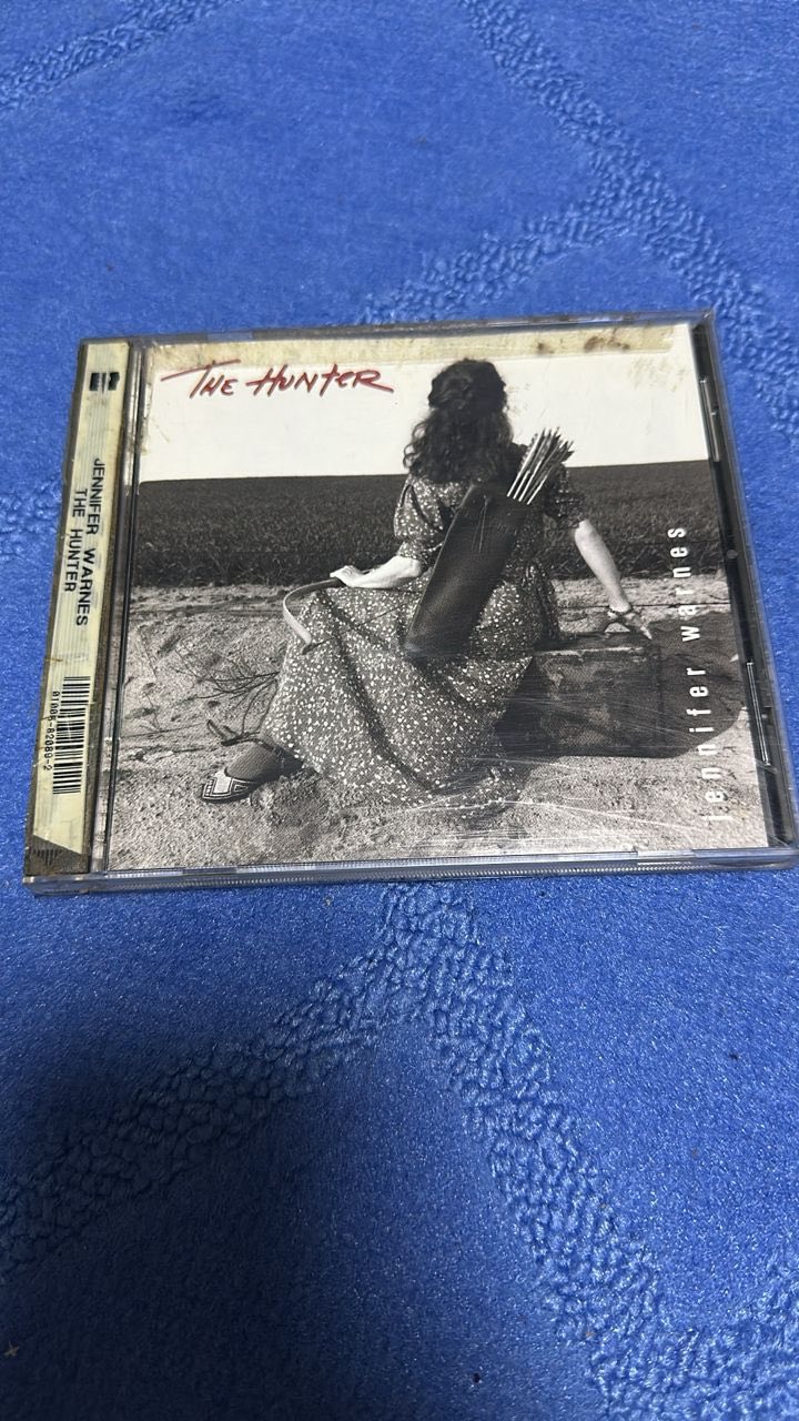 Jennifer Warnes The Hunter 价格美丽欢迎whatapps