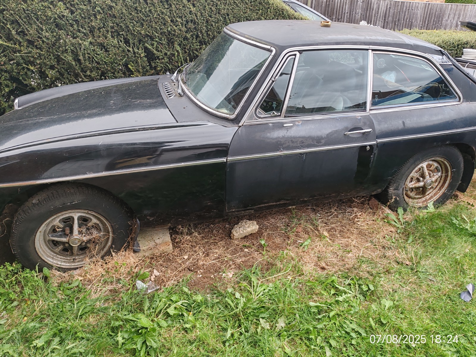 Restoration - ad: MGB 1980 BLACK 🔗 BID NOW: https://www.ebay.co.uk/itm ...