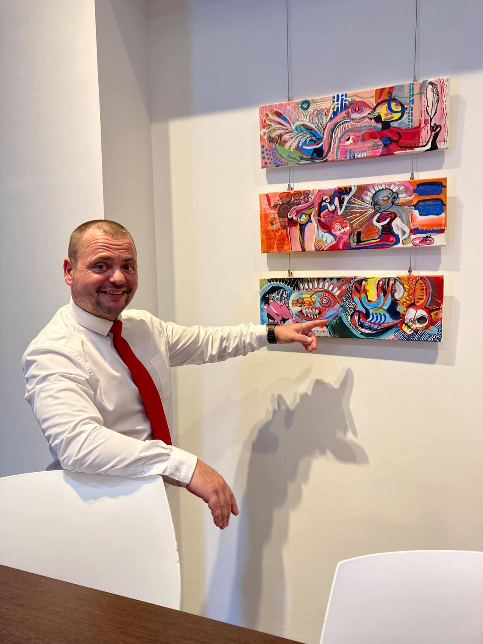 Rothnie_artist - New Exhibit Free Spirit Skypark Glasgow...