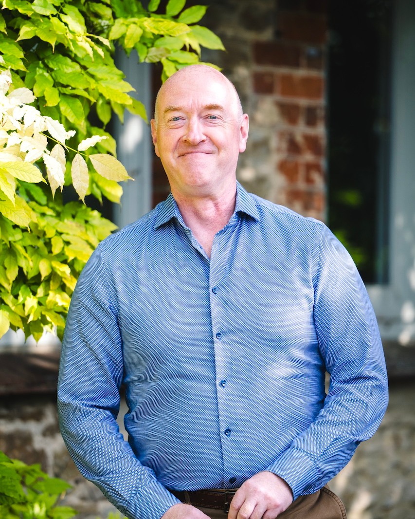 Meet Steven Simkins, who... - A'Bear & Ball Architects LLP | Facebook
